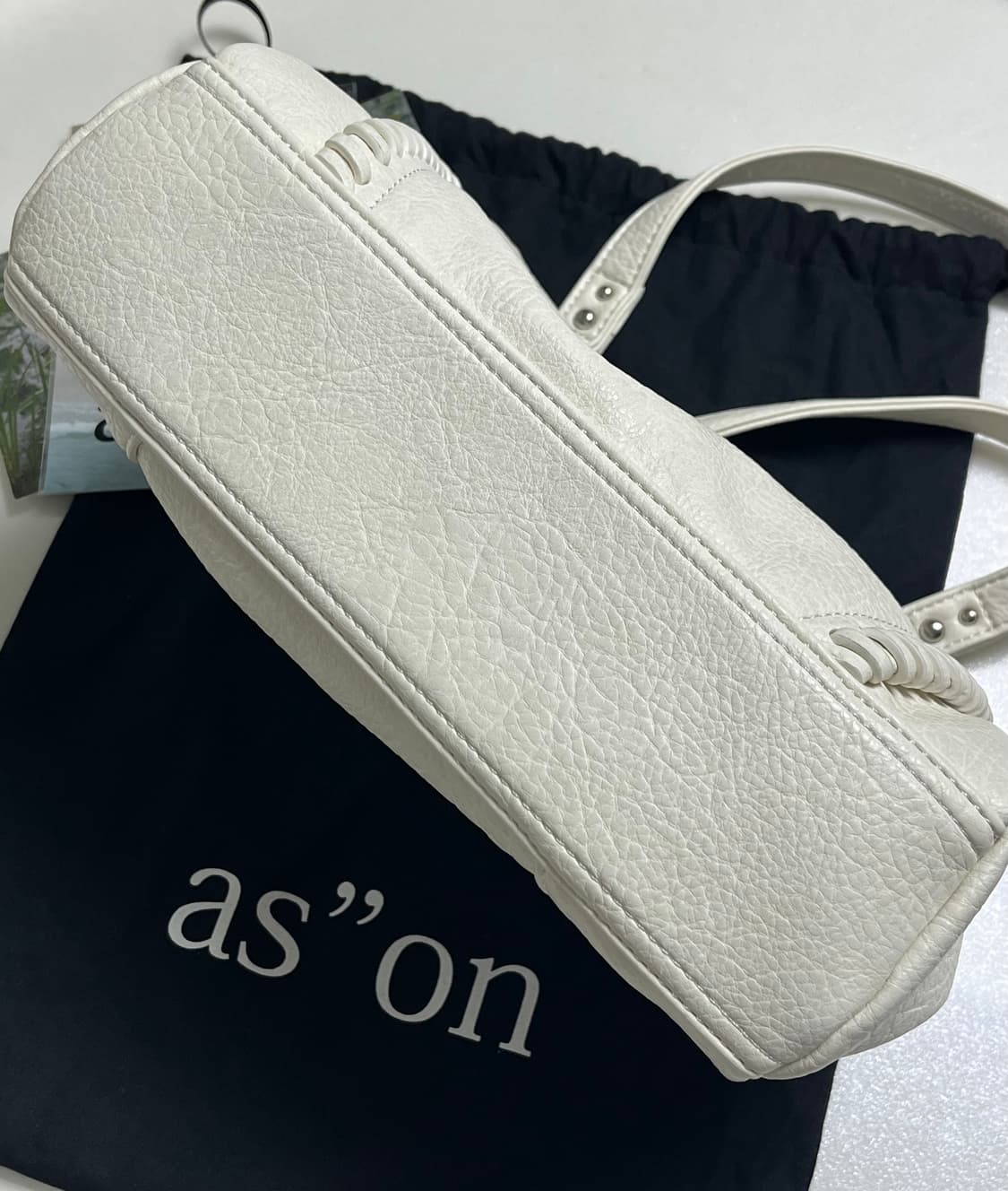 애즈온 보니타 미니백 화이트 판매합니다! 상품이미지4