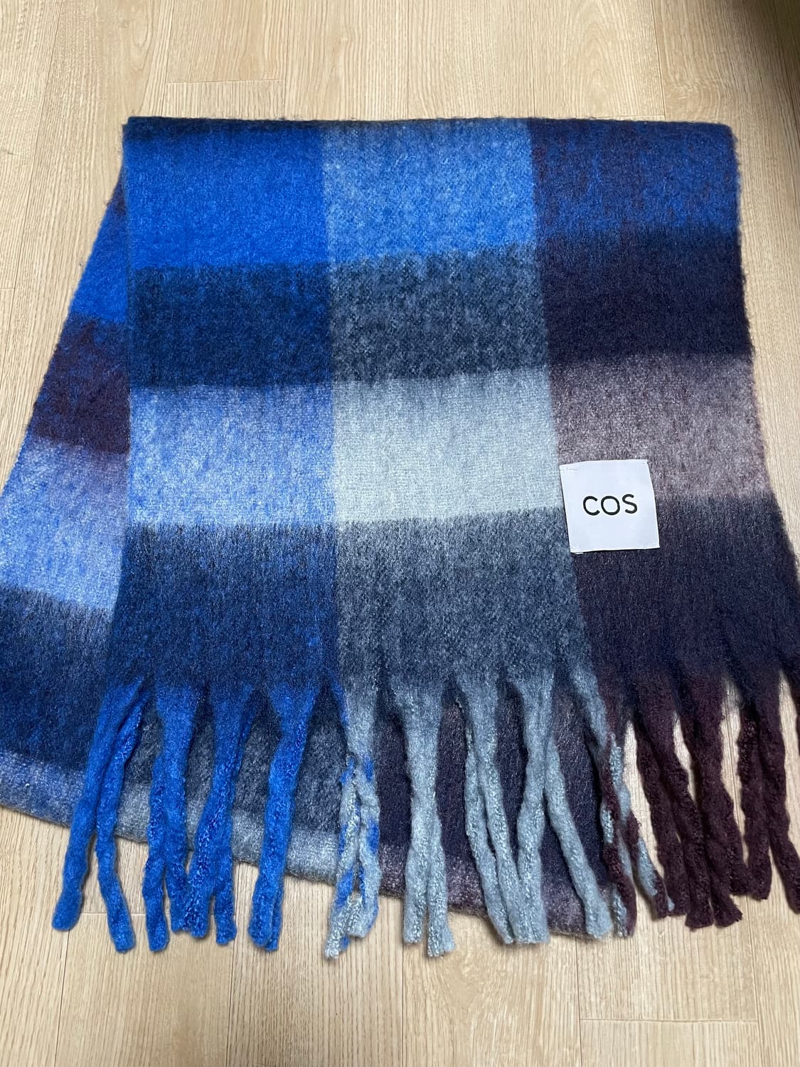 COS 코스 모헤어 체크 머플러 새상품:) 코스머플러 코스목도리 상품이미지1