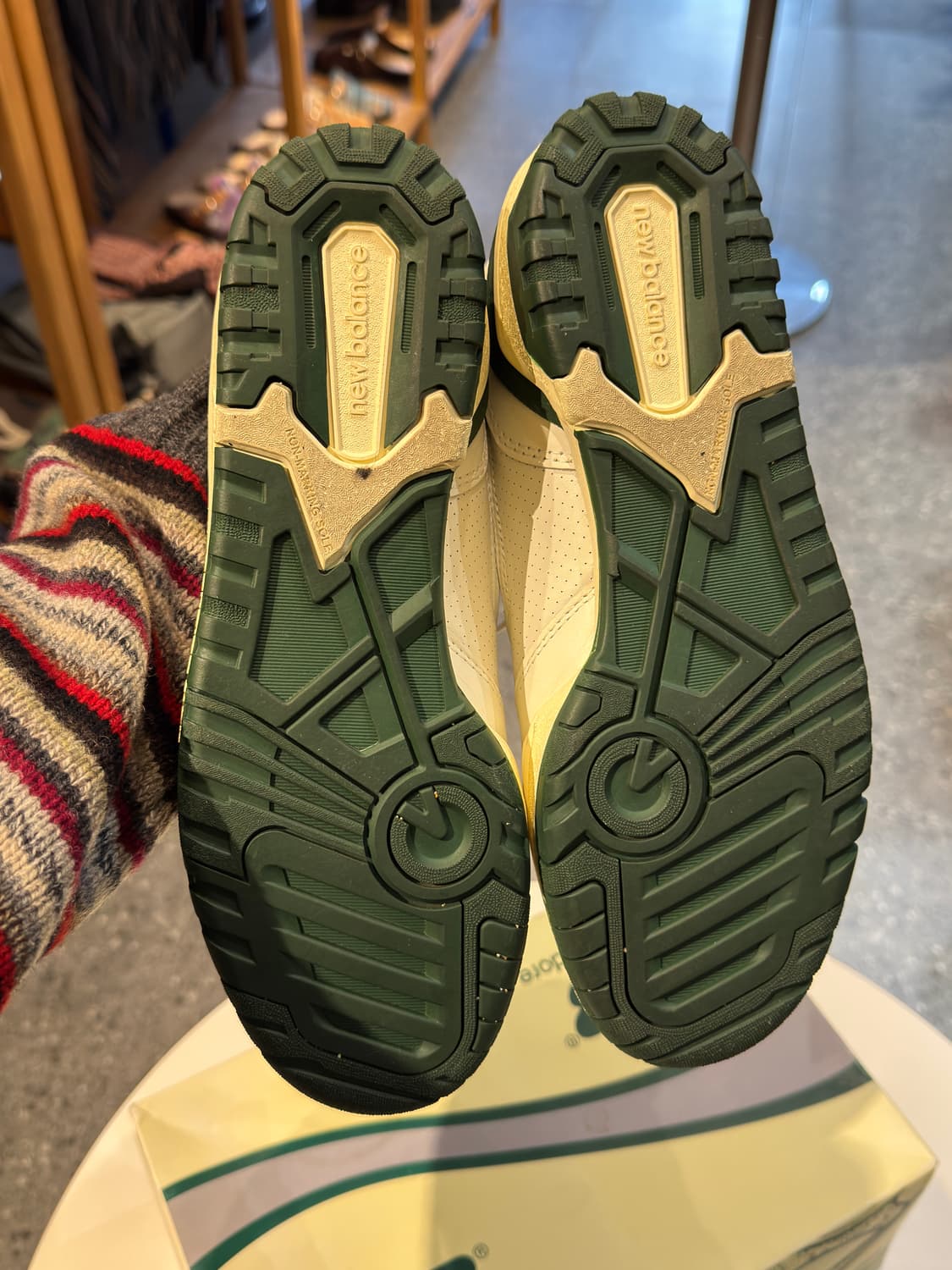 아메 리온 도르 x 뉴발란스 550 상품이미지7