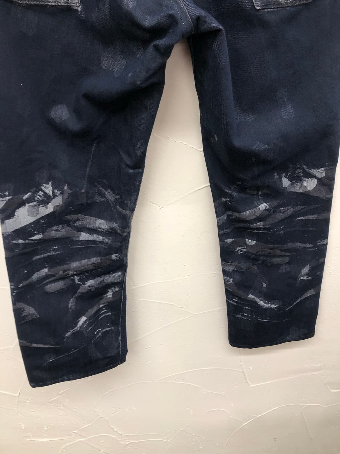 이세이 미야케 맨 프린팅 데님 팬츠 상품이미지5