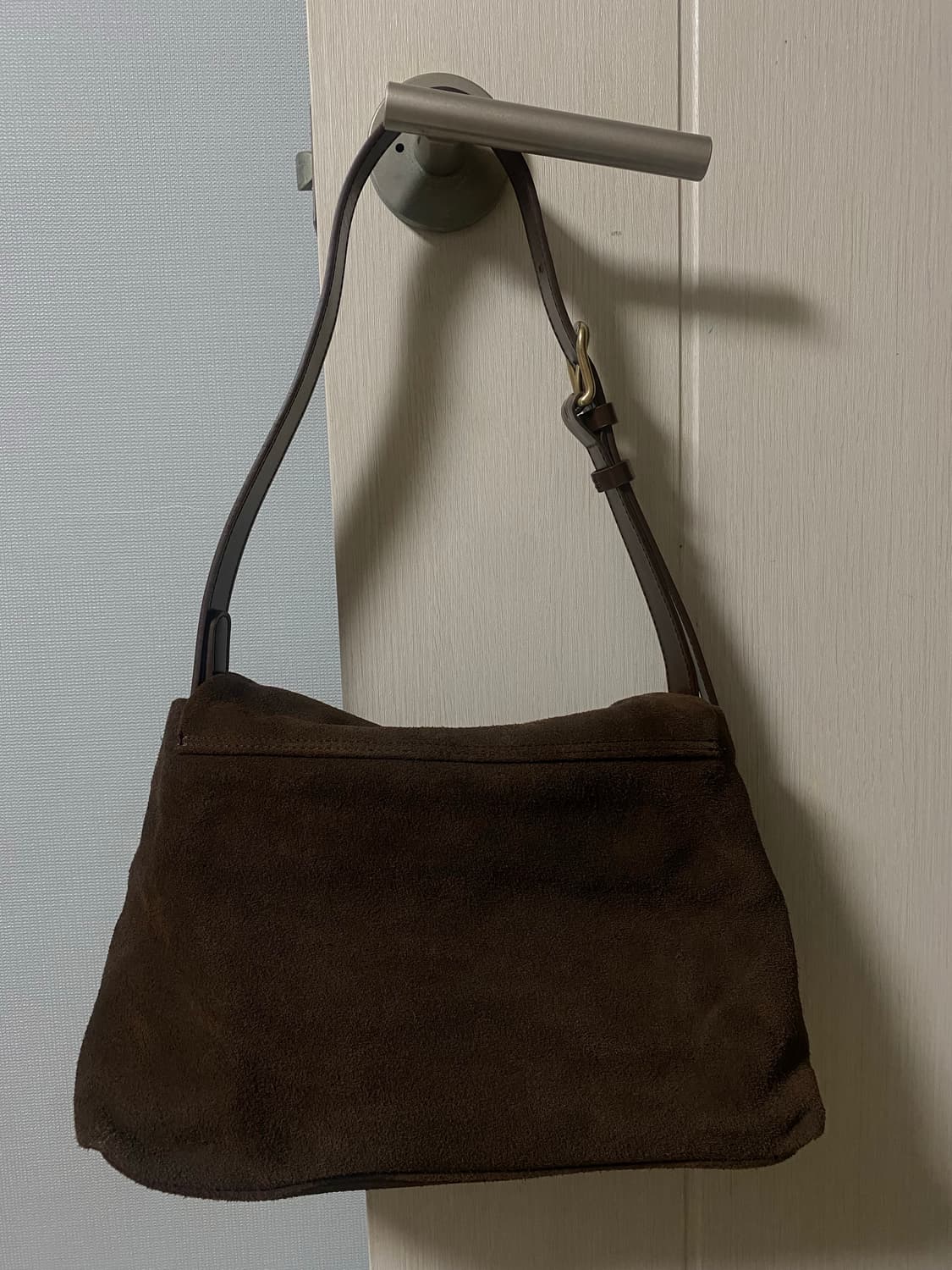 투에투아 마마스백 스웨이드 다크브라운 상품이미지2