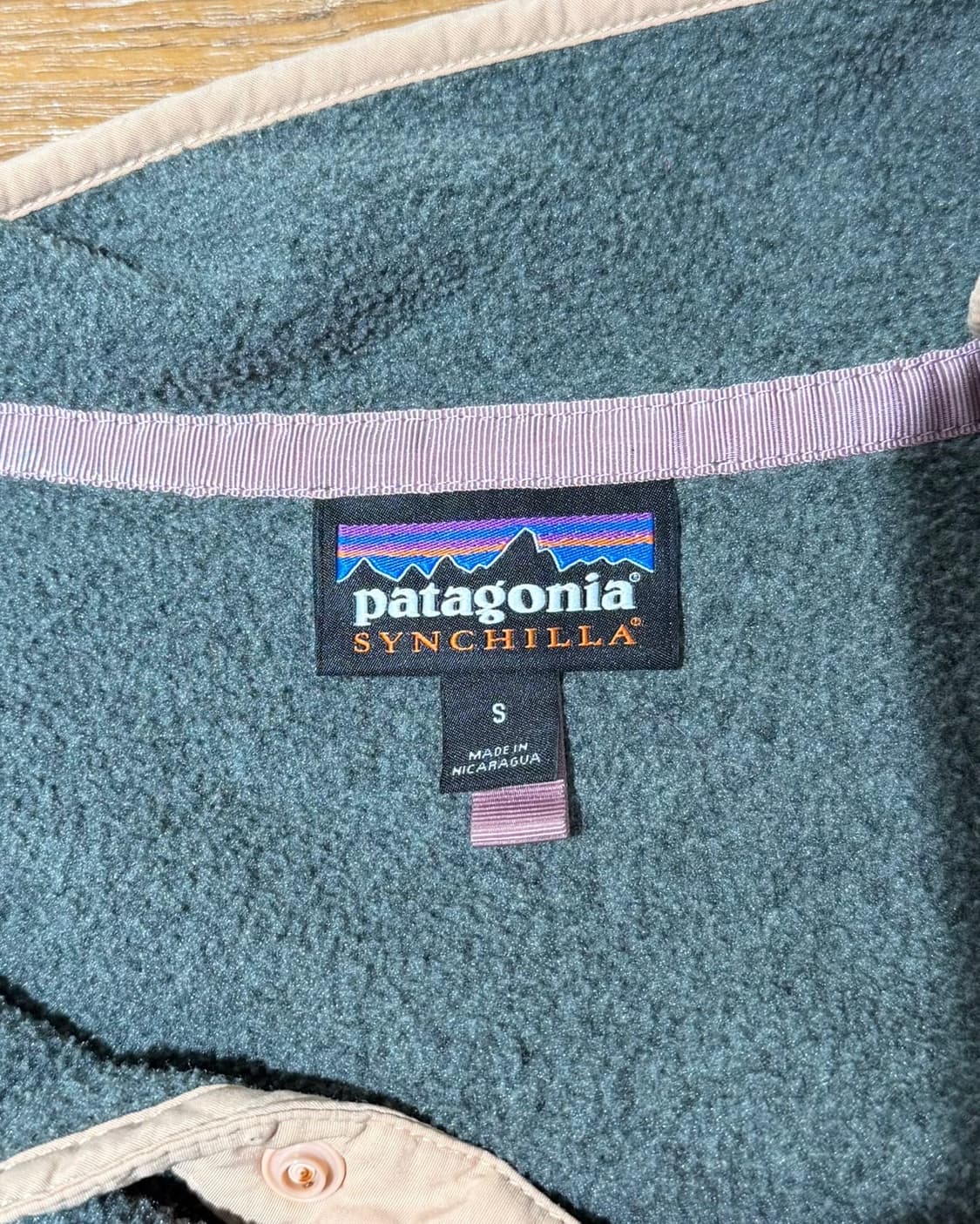 파타고니아 차콜 신칠라 플리스 스냅-T 풀오버 상품이미지8