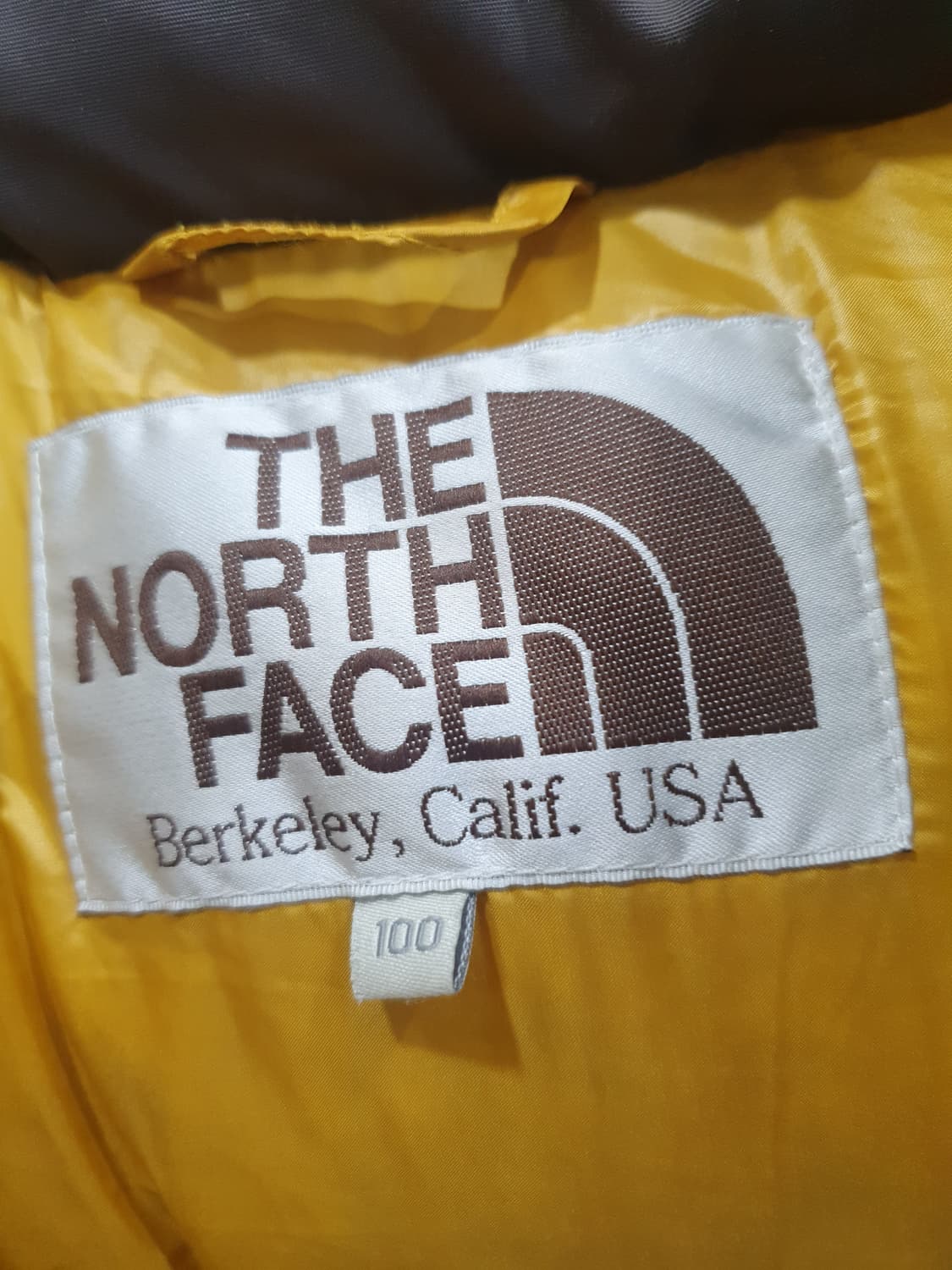 노스페이스 헤링본 패딩 조끼 상품이미지9