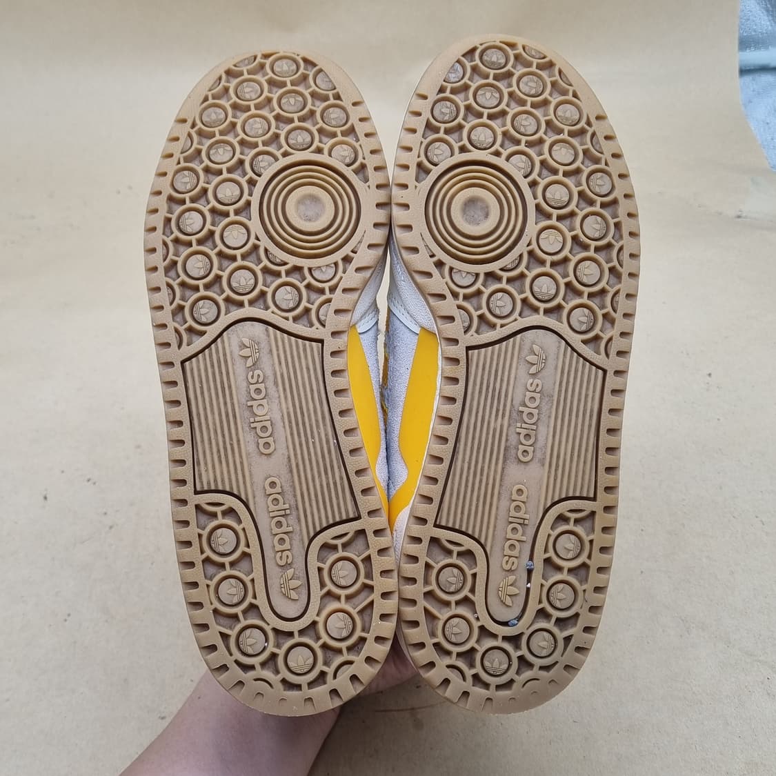 아디다스 포럼 로우 클래식 여성운동화230  상품이미지3