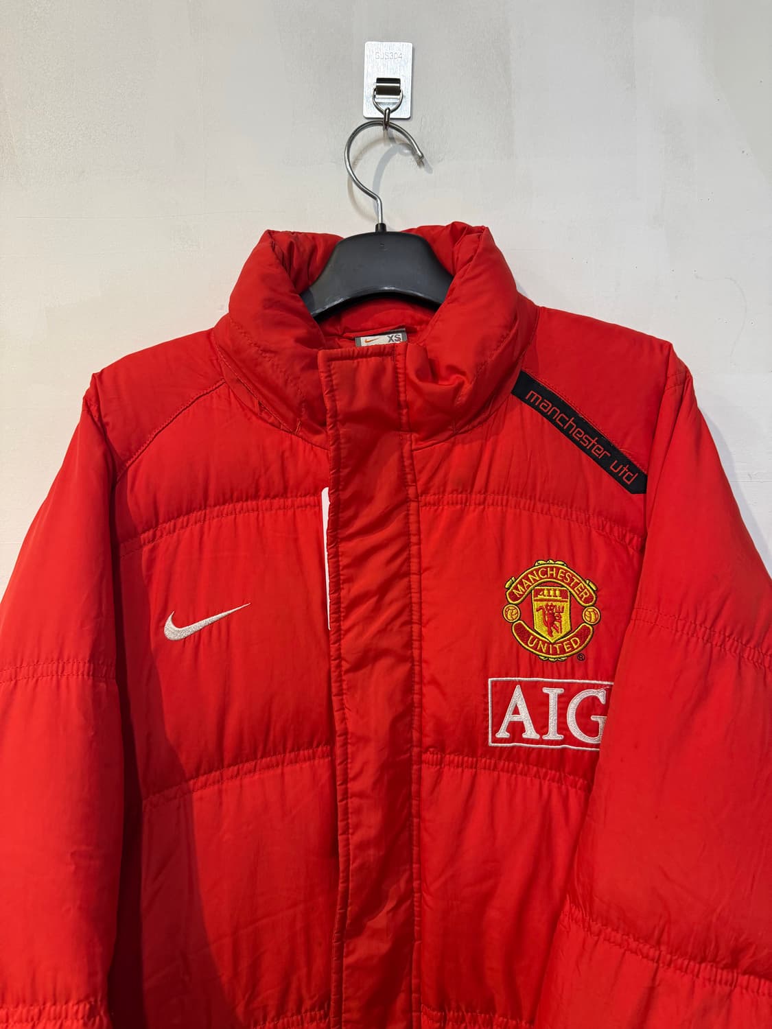 나이키 맨유 레드 패딩 상품이미지2