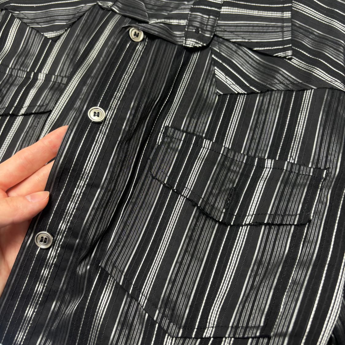 폴리수엠 WESTERN GLITTER STRIPE SHIRT (BLA 상품이미지3