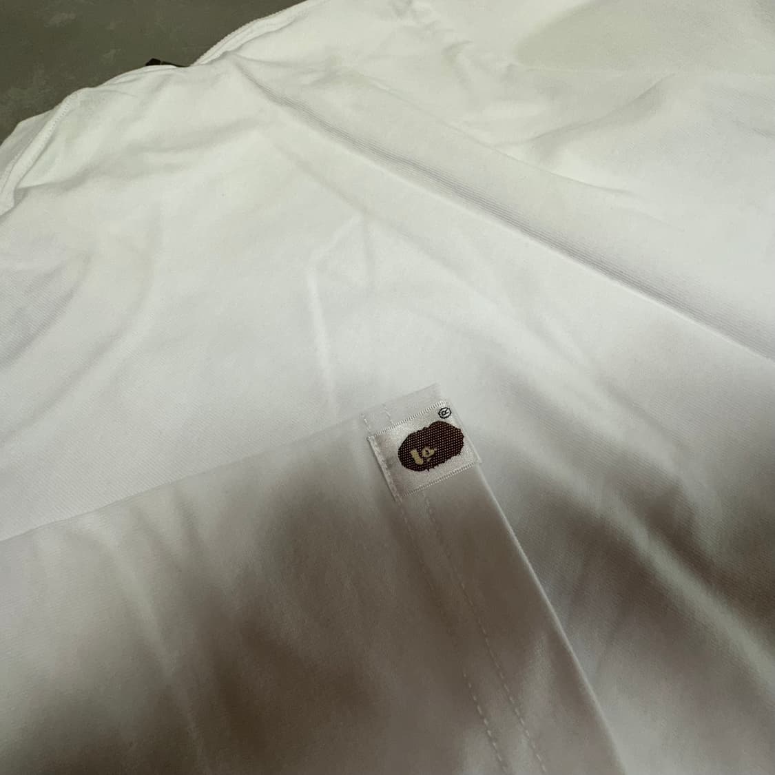 베이프 컬러 카모 컬리지 티셔츠 화이트 네이비 상품이미지6