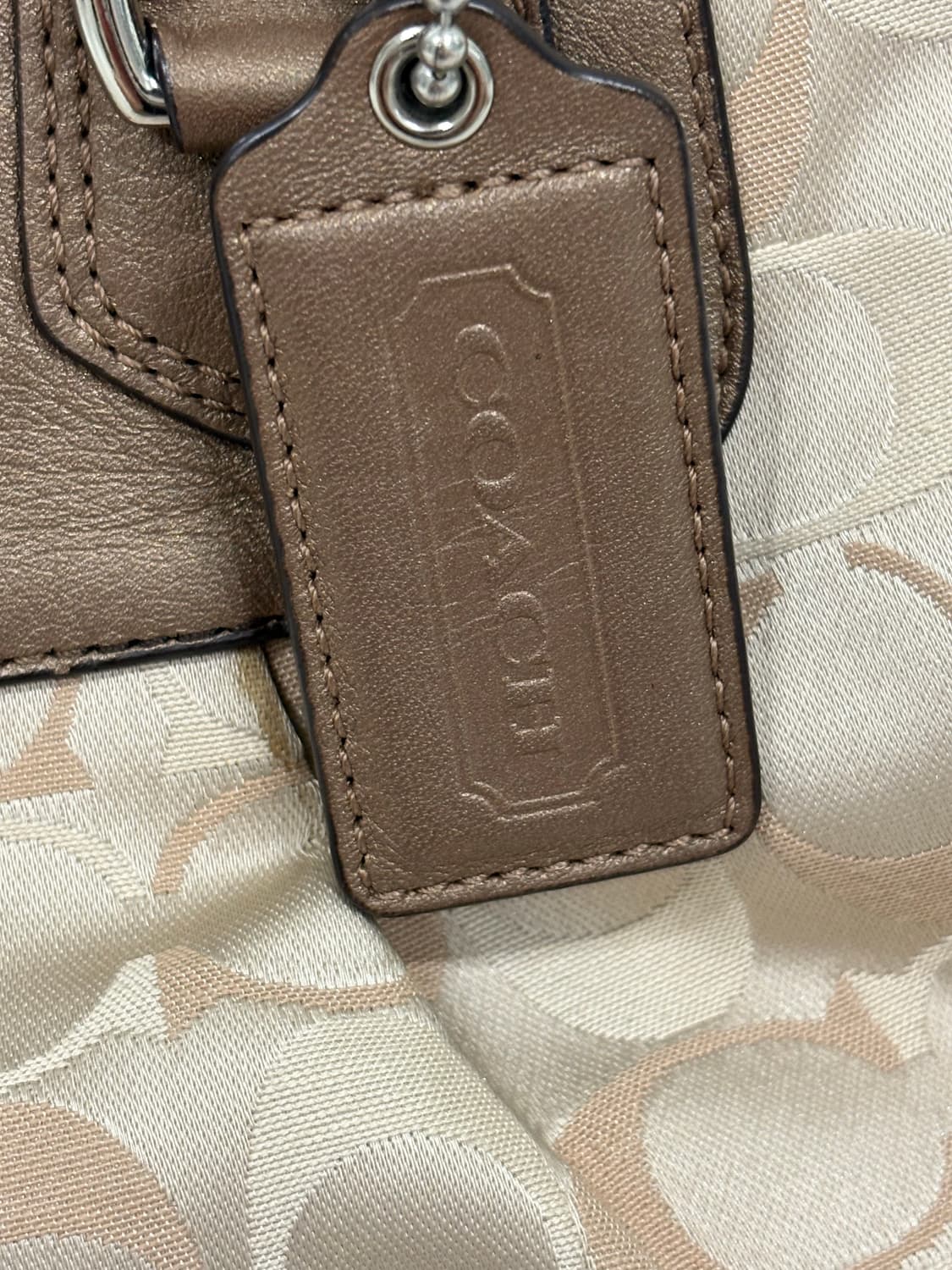 코치 빈티지애슐리시그니처새틴캐리올백 상품이미지5