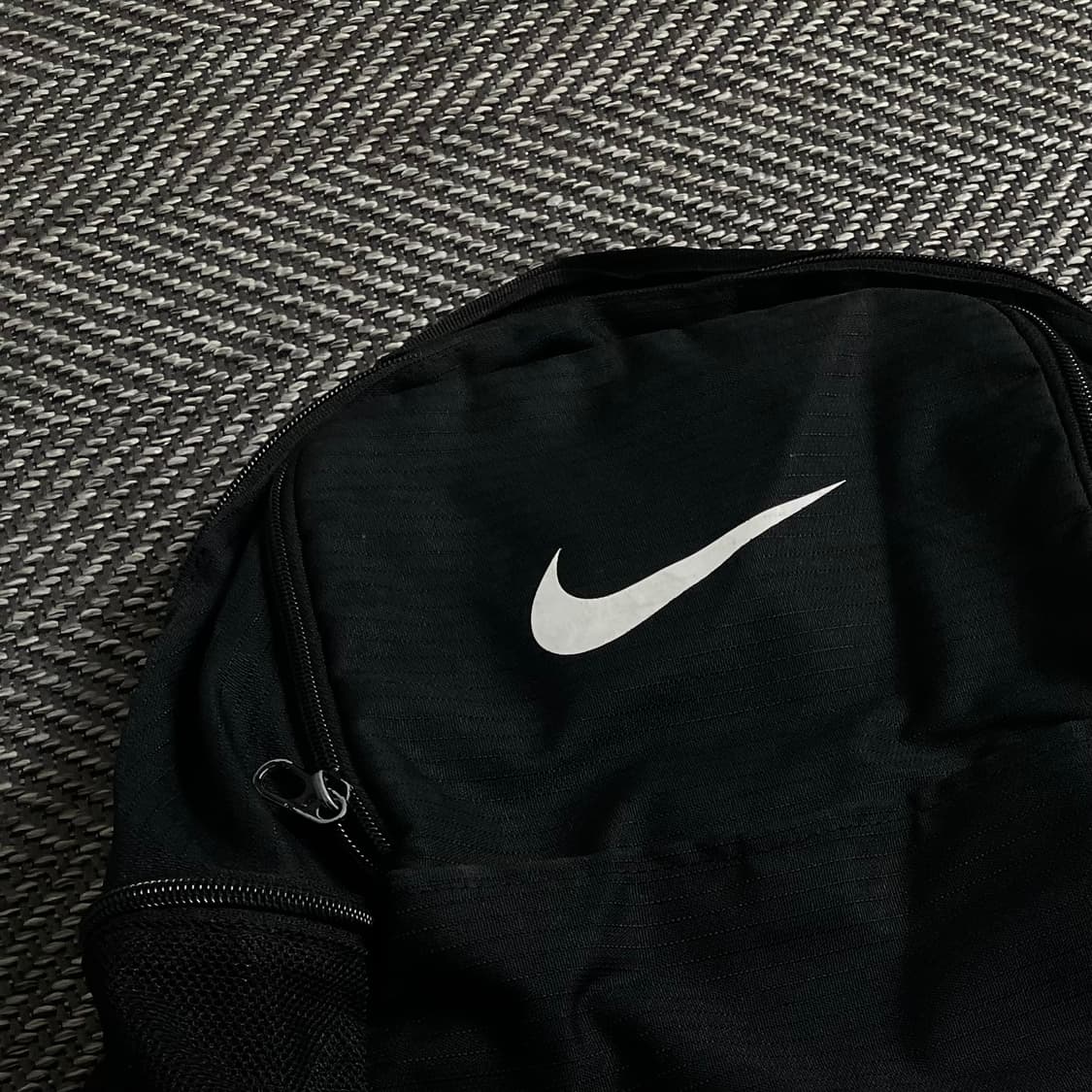 나이키 올드스쿨 빅스우시 디테일 블랙 백팩y 3622 상품이미지3