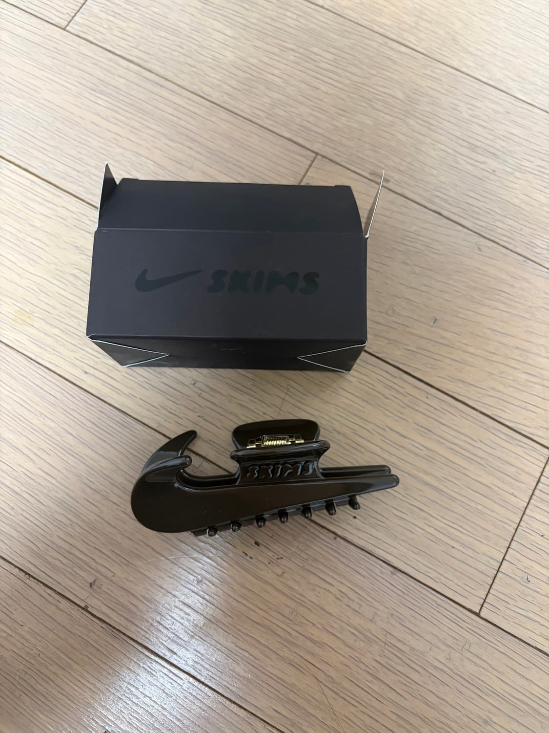 나이키 스킴스 헤어집게 (새상품) 상품이미지1