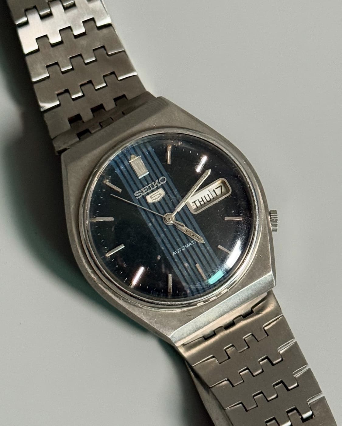 vintage SEIKO 5 Automatic metal watch 상품이미지1
