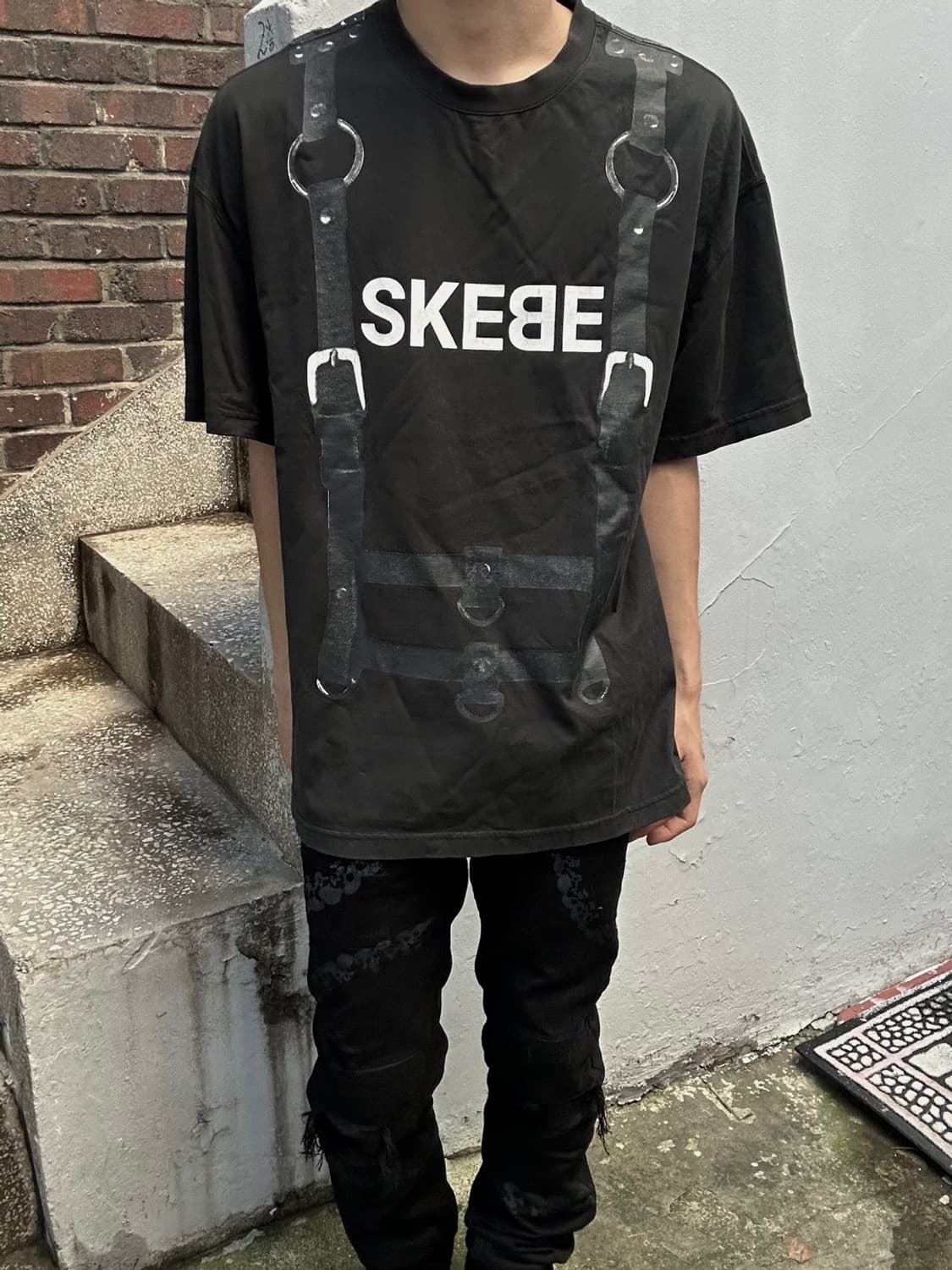 일본빈티지 SKEBE 본디지 프린팅 블랙 티셔츠 상품이미지1