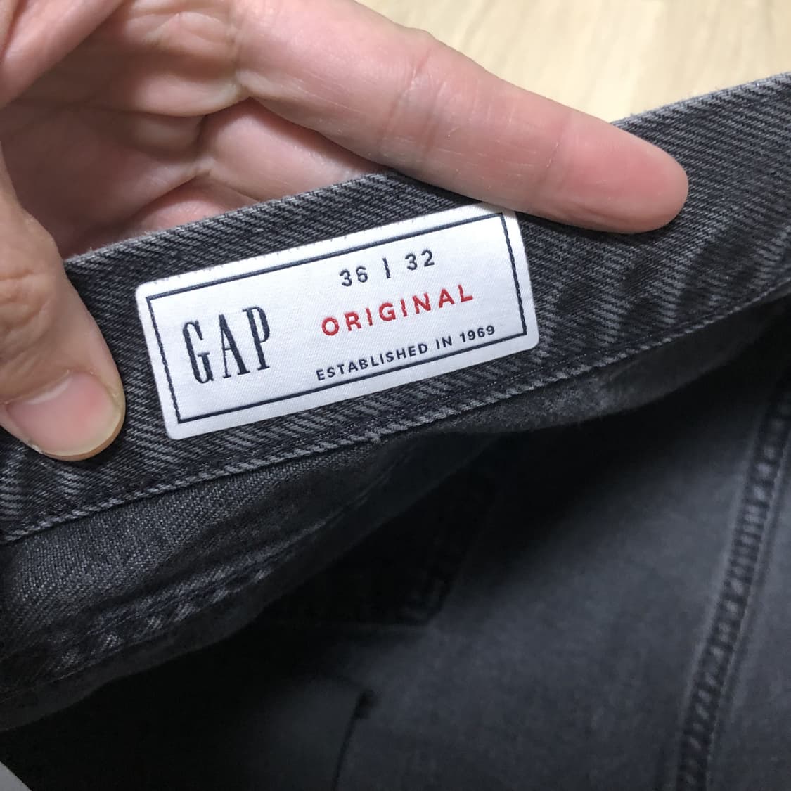 (36) 갭 GAP 흑청 5P 버튼플라이 이지핏 (릴렉스드핏) 데님 상품이미지7