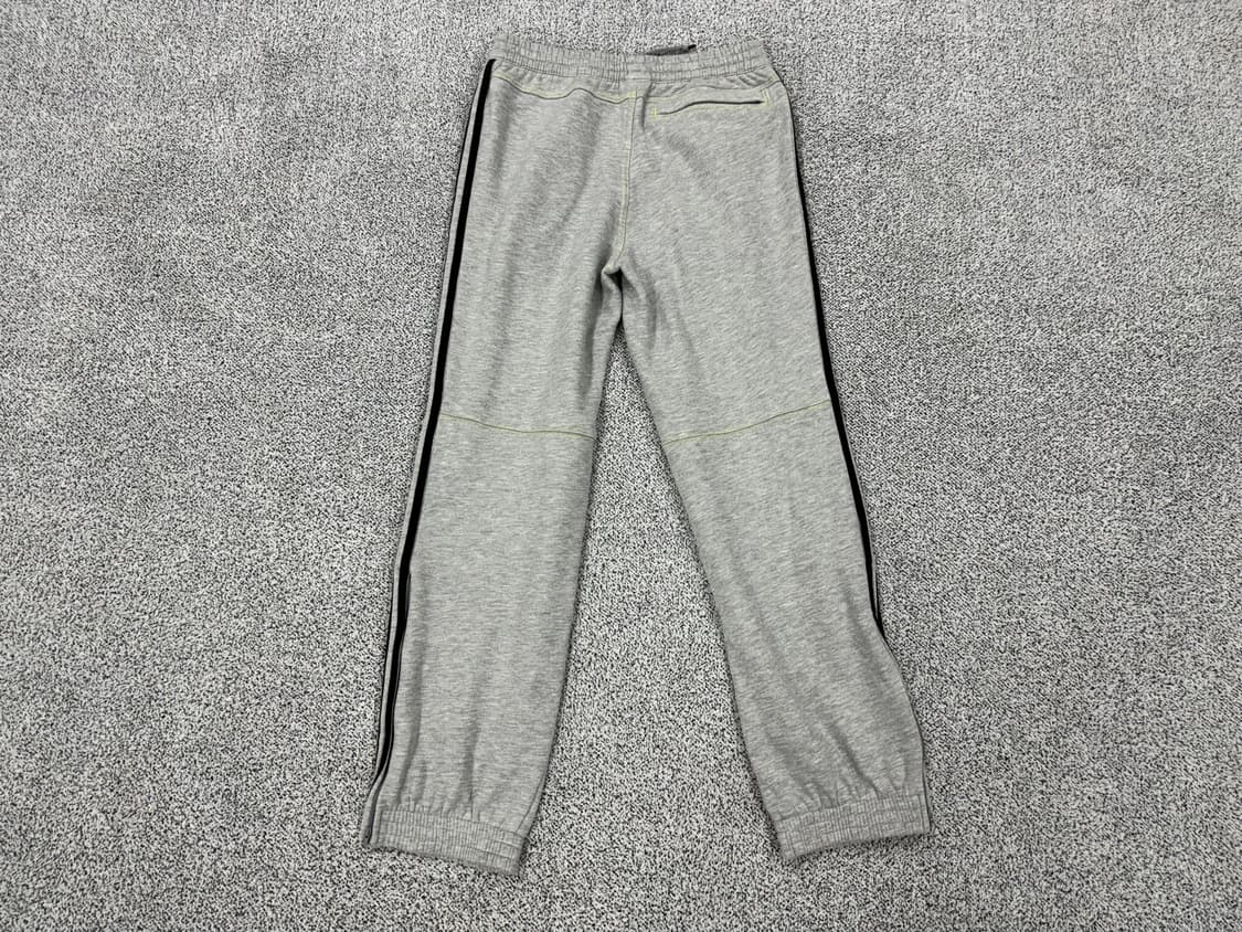 아다다스 퍼포먼스 에센셜 조거팬츠 상품이미지2