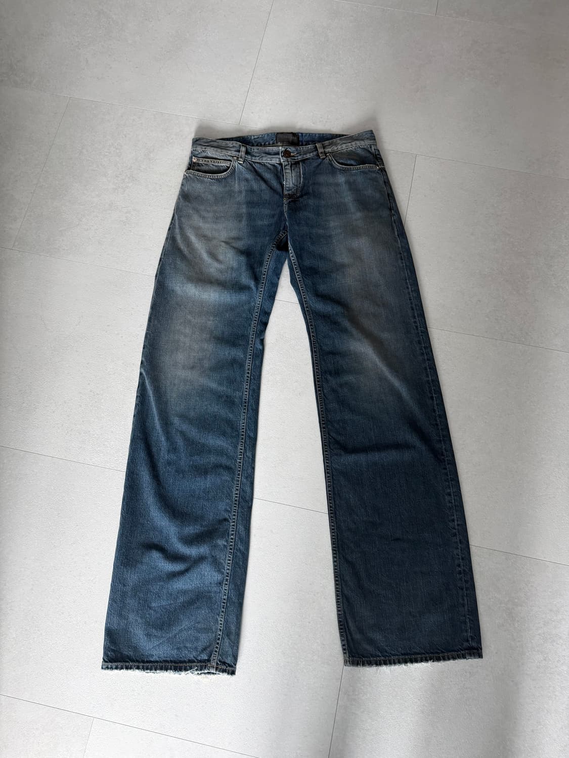 발렌시아가 로우 웨이스트 데님 팬츠 진청 상품이미지1