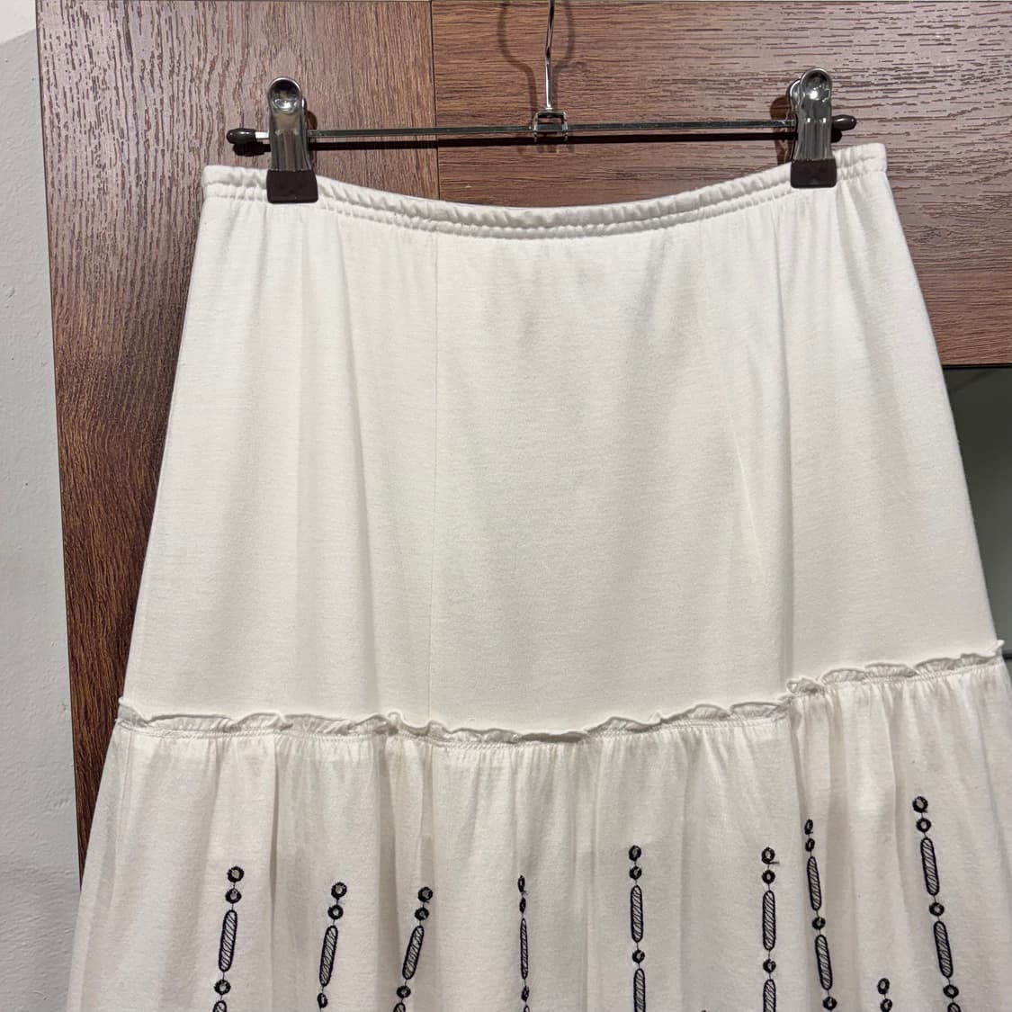 HIROKO BIS 히로코비스 텐셀 자수 펀칭 미디스커트 로판 공겜여주 상품이미지5