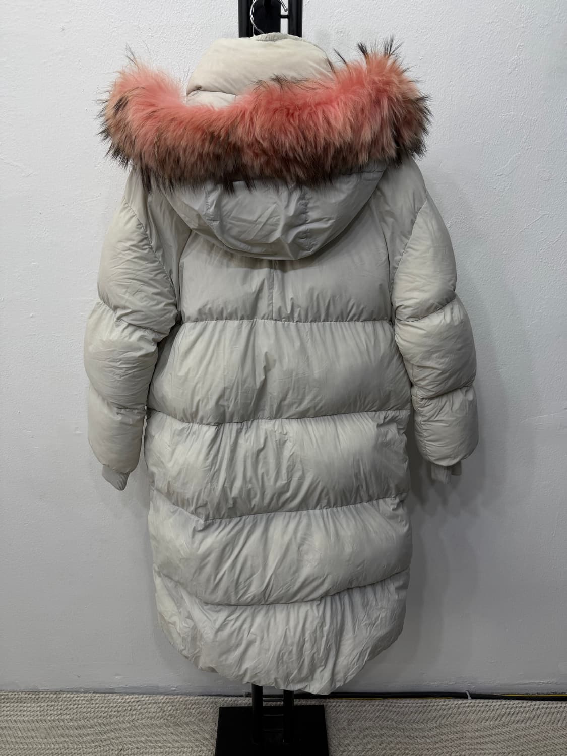 정품) K2 여성 핑크 퍼 오버사이즈 구스패딩 85 상품이미지5