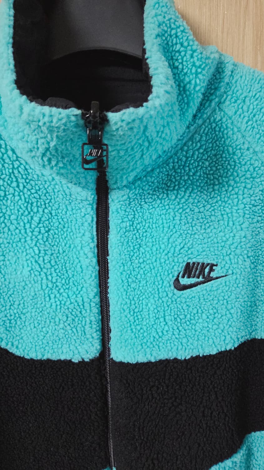 (착샷) 나이키 후리스 리버시블 민트 블랙 상품이미지4