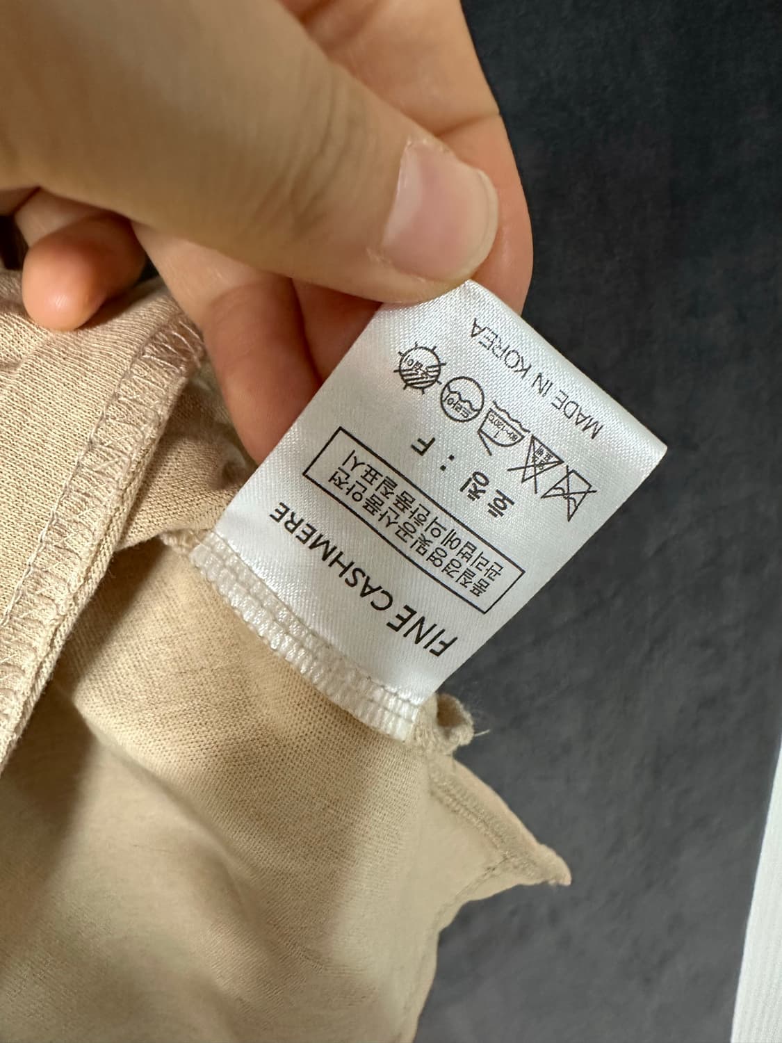 스누피 프린팅 베이지 반팔 티셔츠 FINE CASHMERE M사이즈 상품이미지7