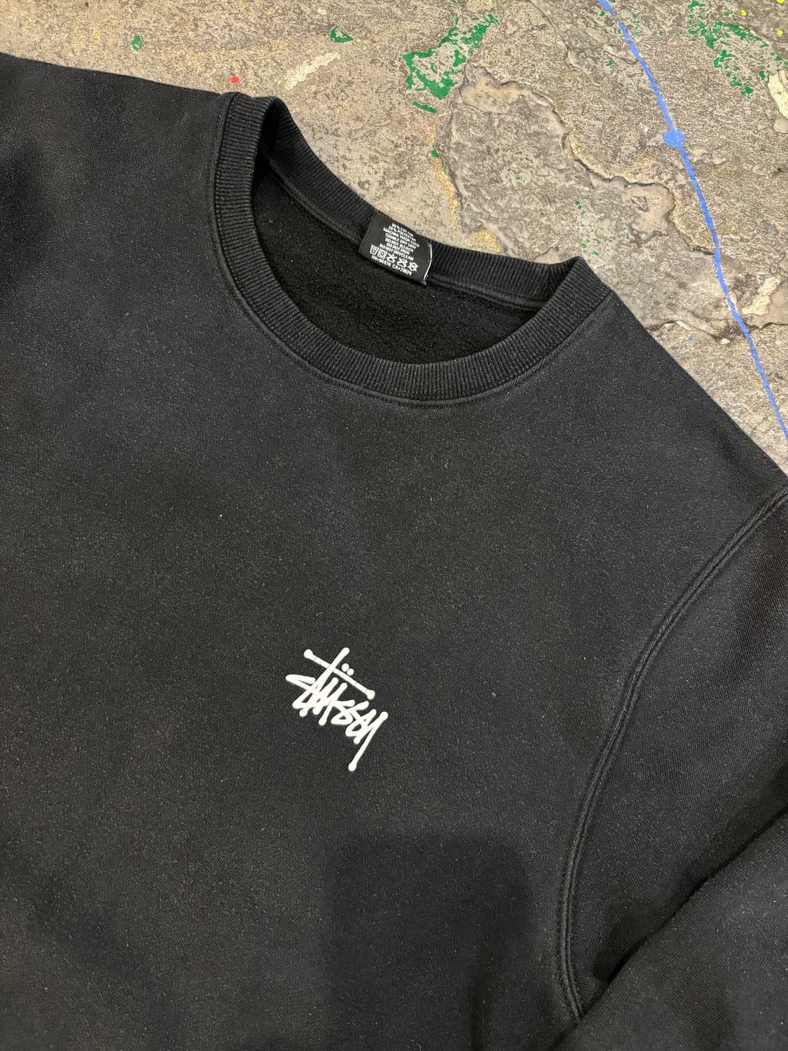 스투시 블랙 로고 맨투맨 상품이미지6