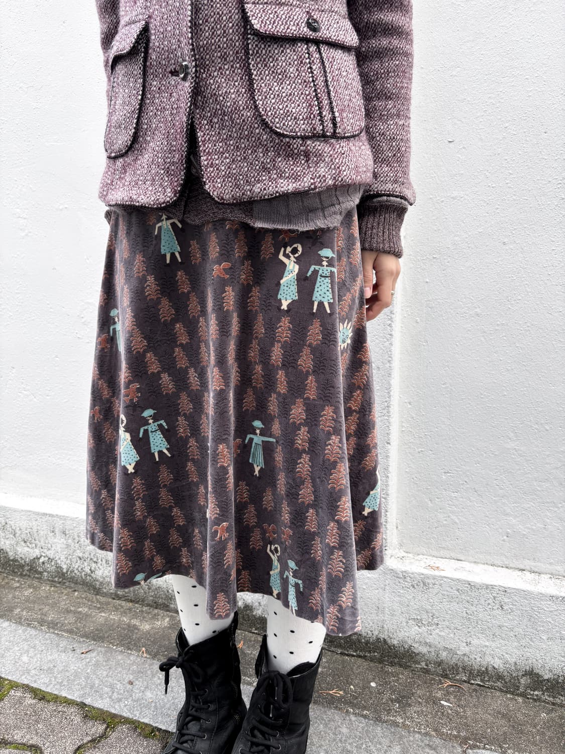 빈티지 패턴 미디스커트 상품이미지1