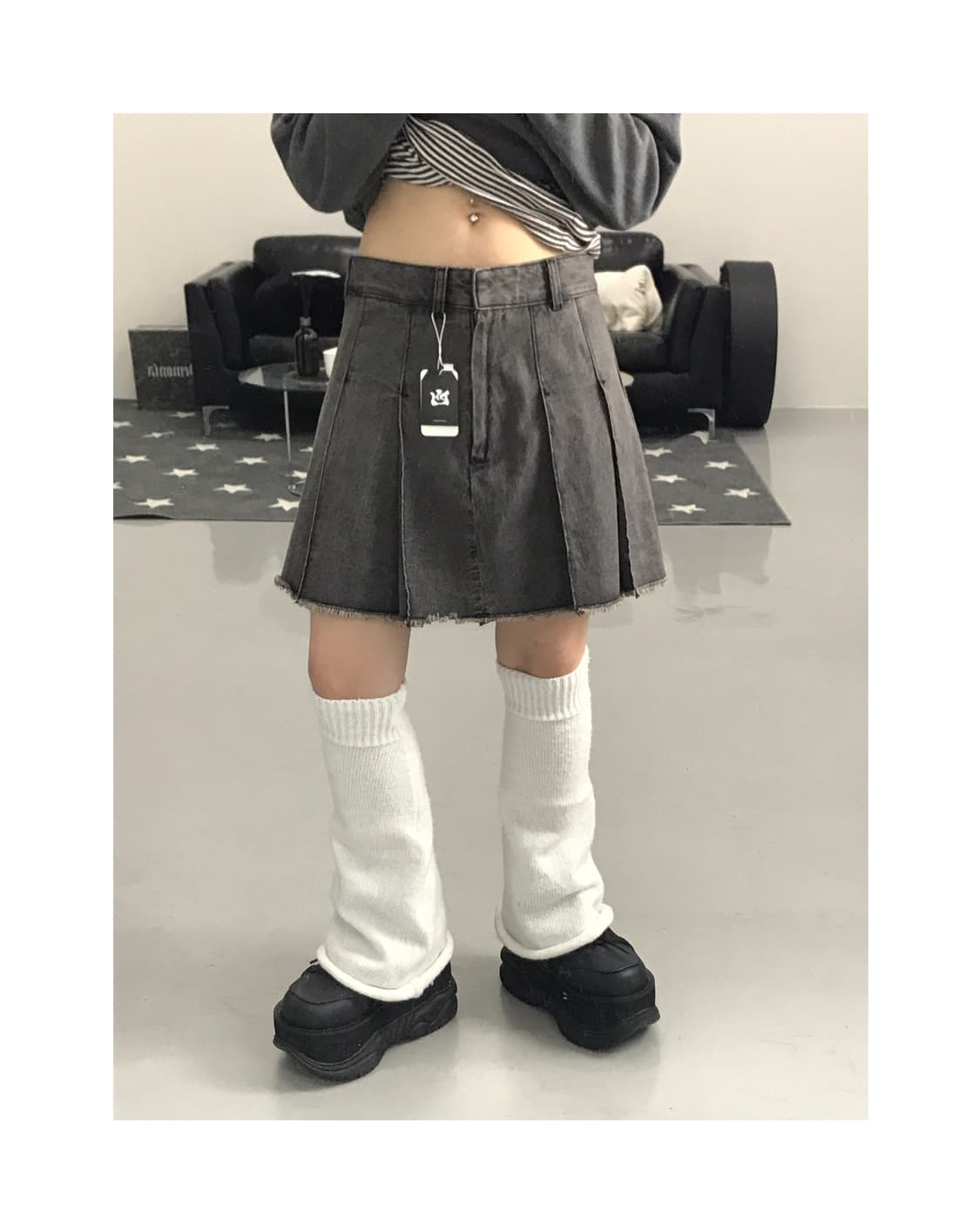 Gu Pleated Denim Mini Skirts 상품이미지1