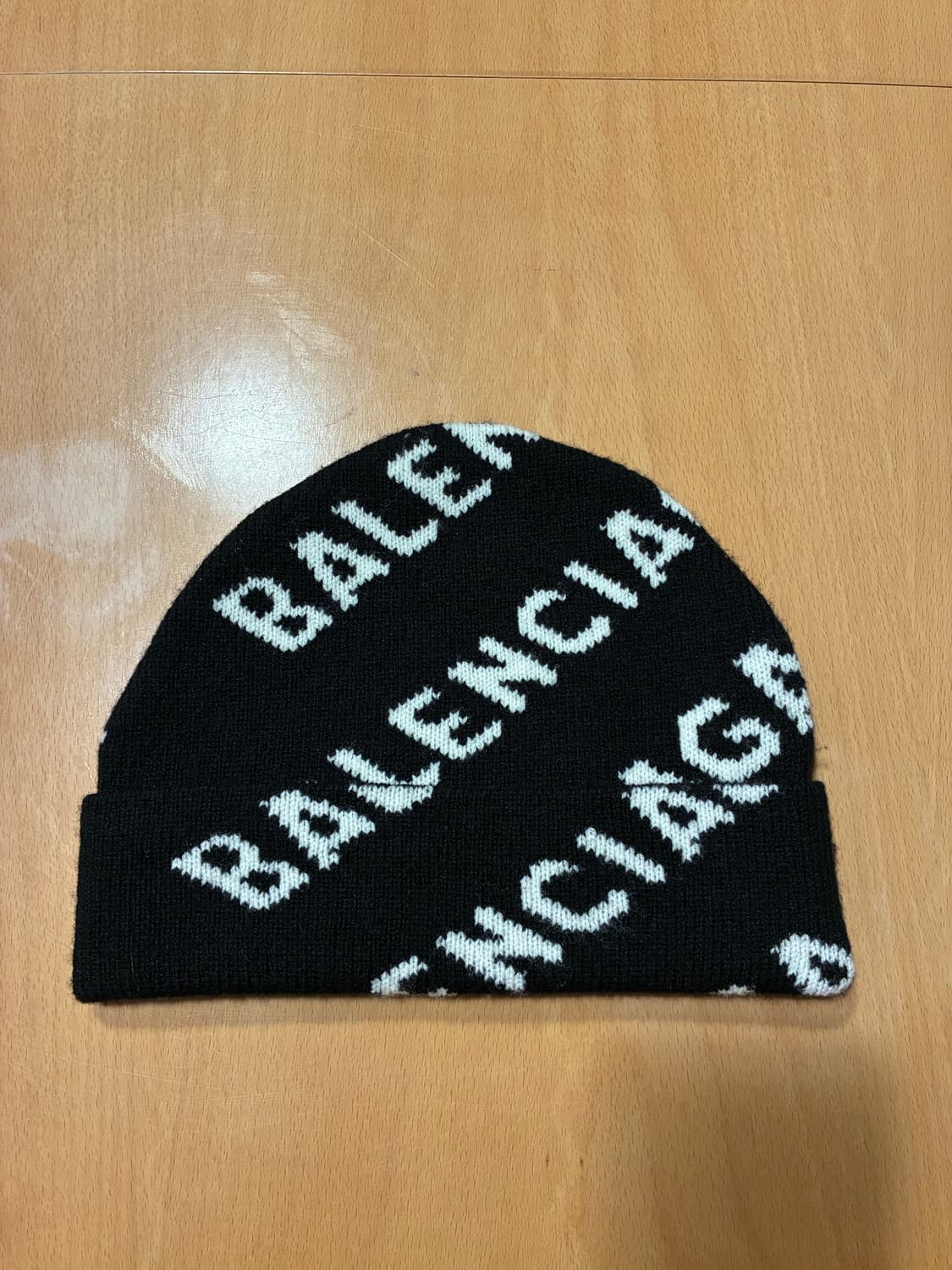 Balenciaga 발렌시아가 올로고 비니  상품이미지1