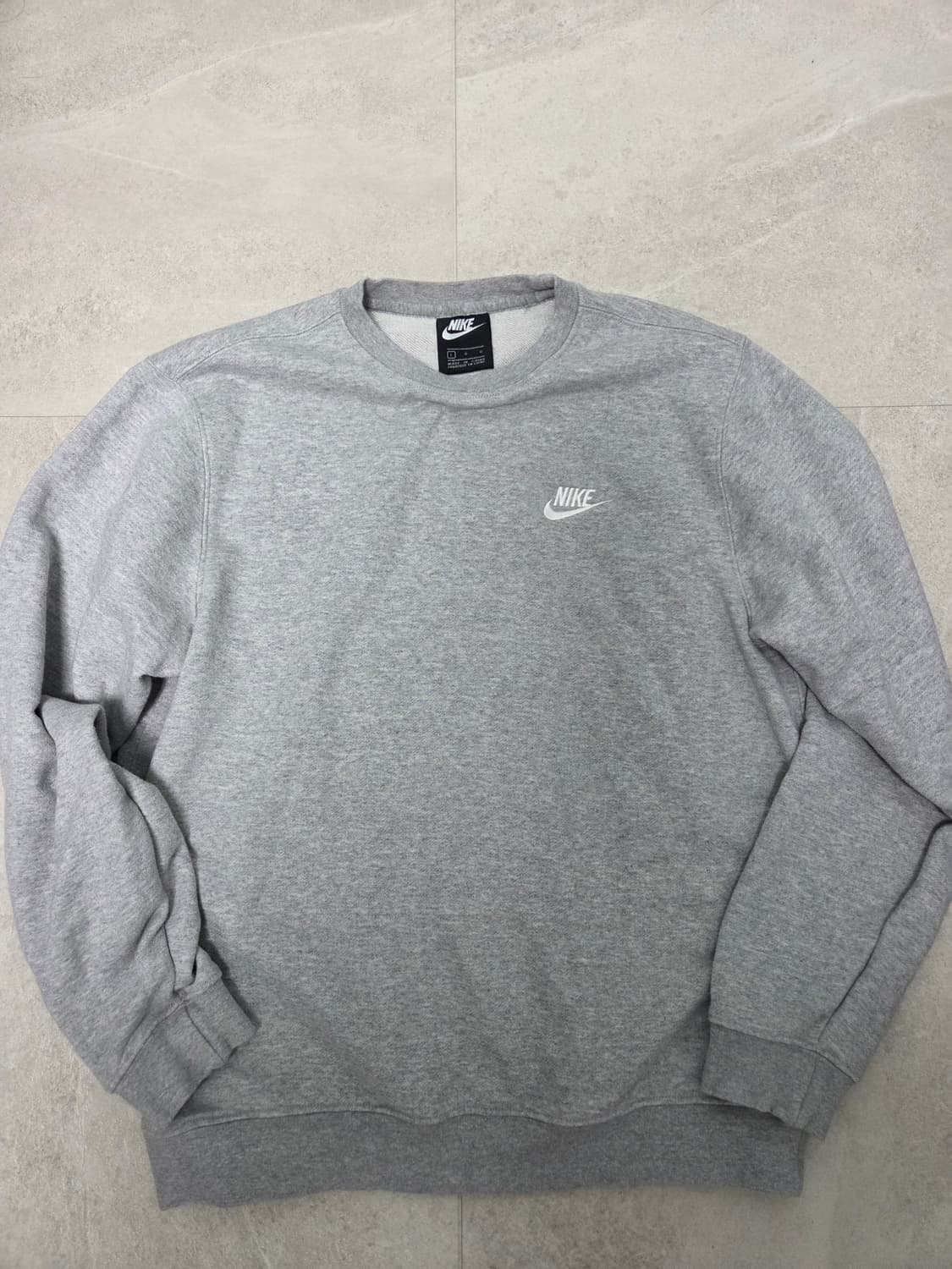 나이키(NIKE) 스포츠웨어 클럽 플리스 맨투맨 그레이 상품이미지1