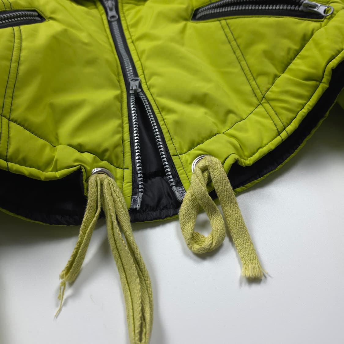 00s 캘빈클라인 y2k 올드스쿨 크롭 봄버 자켓 (85) 상품이미지4