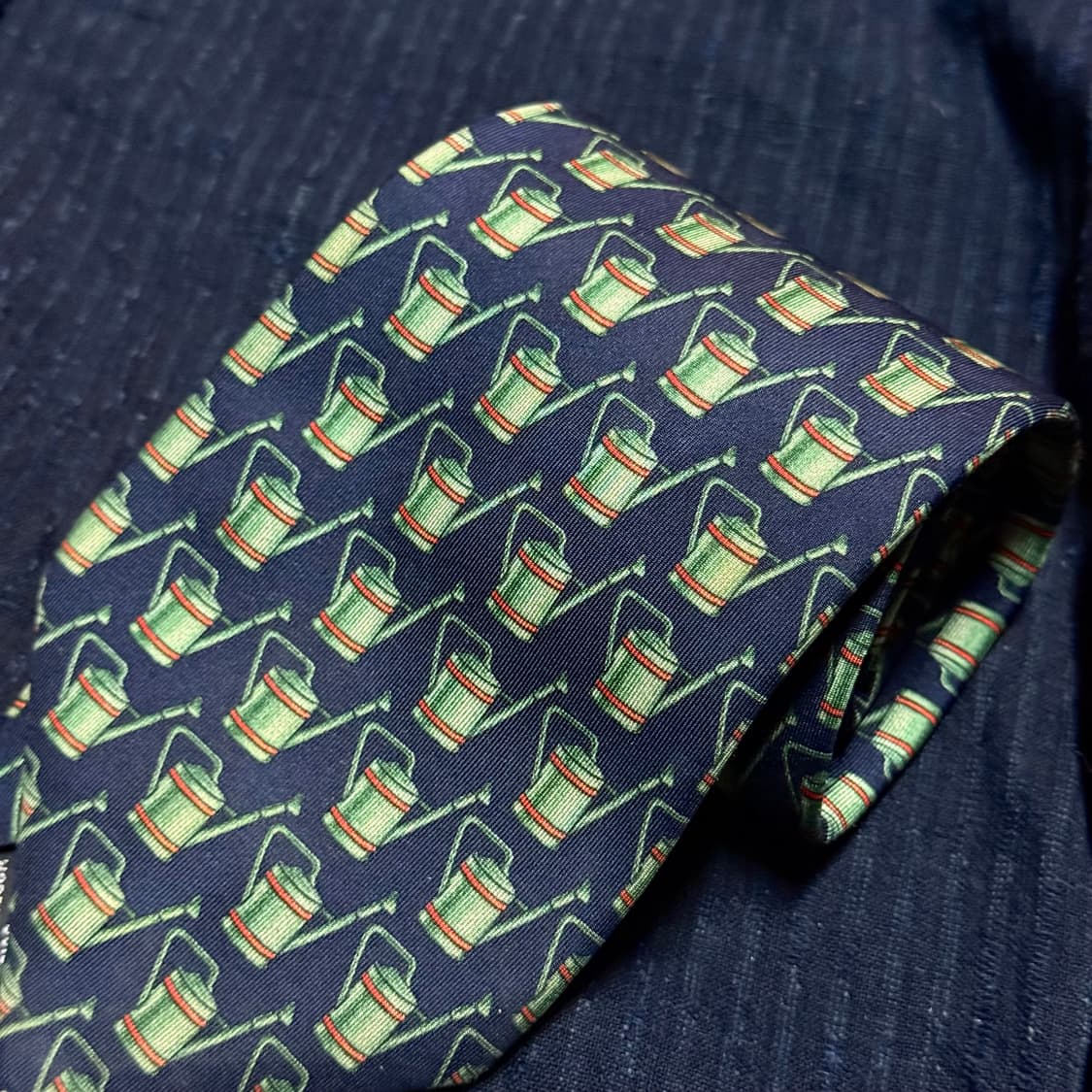 구찌 물뿌리개 패턴 실크 타이 상품이미지2