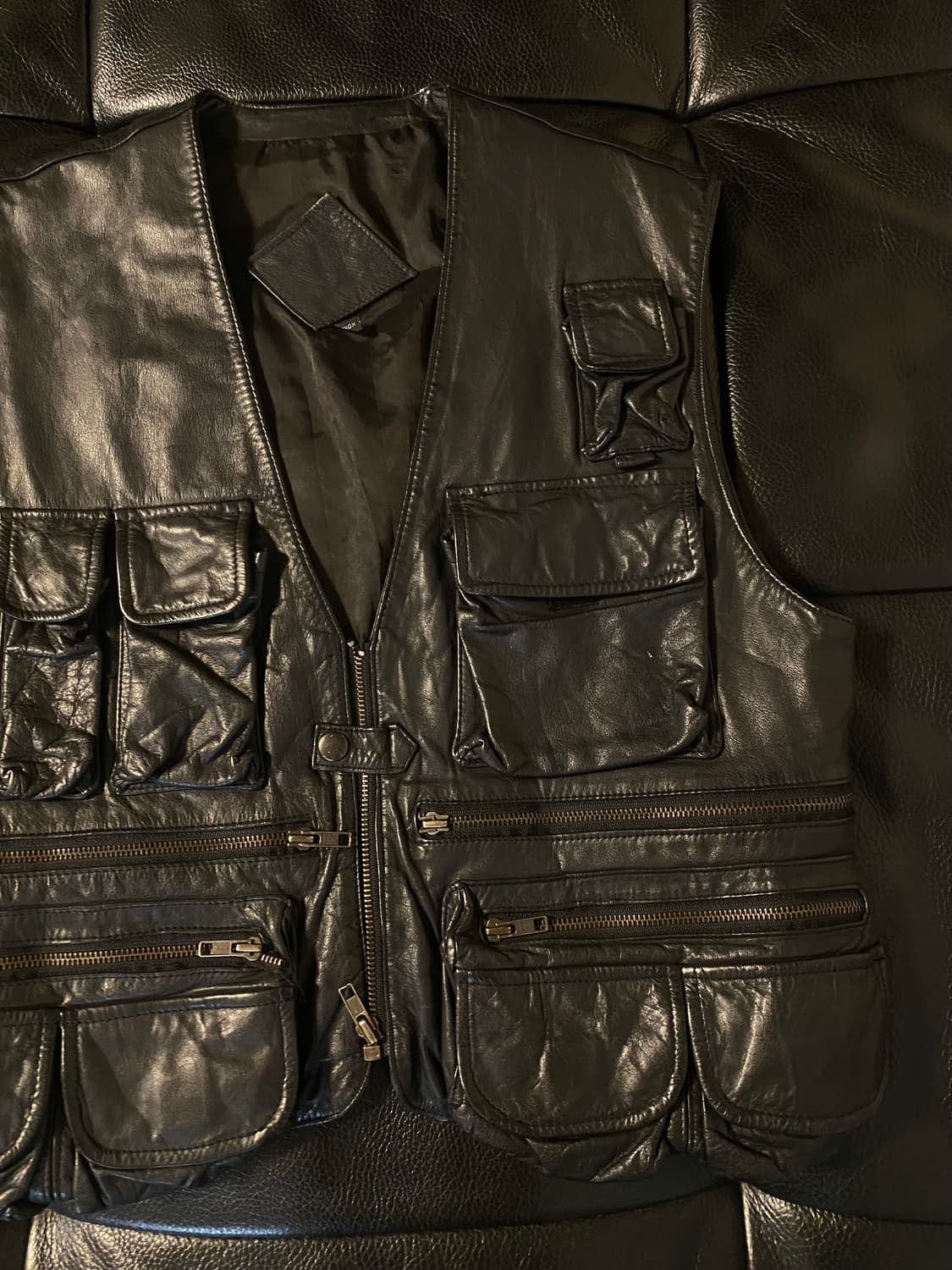 Vintage leather vest 빈티지 가죽 조끼 상품이미지3