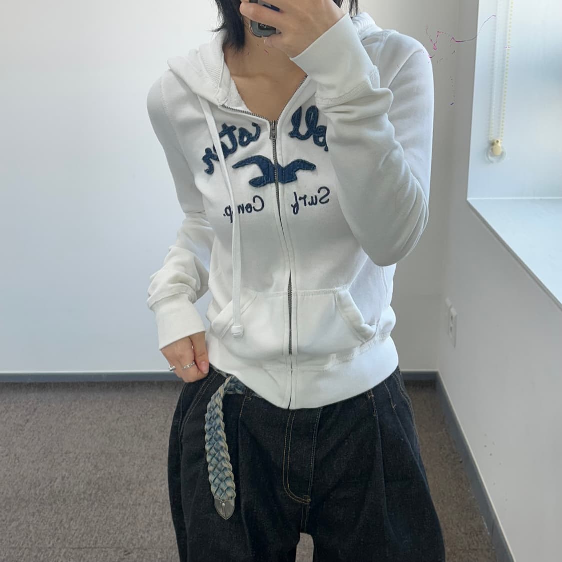 Hollister 홀리스터 네이비 레터링 로고 화이트 후드집업 상품이미지2