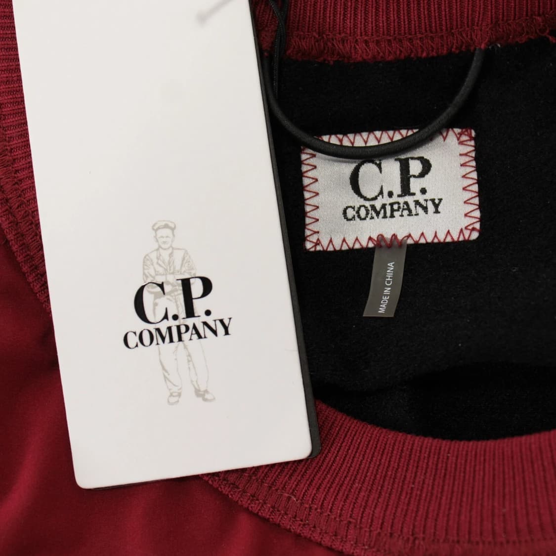 C.P. 컴퍼니  NWD 로고 라이트웨이트 풀오버 윈드브레이커 상품이미지7