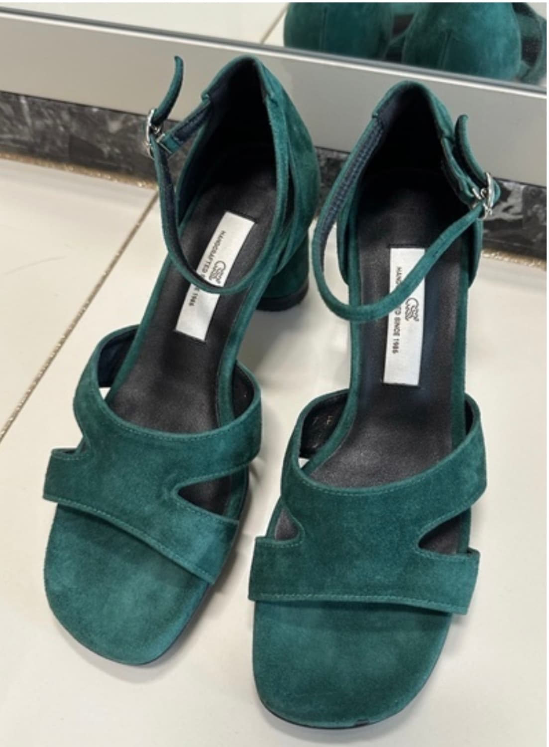 새) 쇼쉬르라팡 아엘로 샌들 (235) 상품이미지5