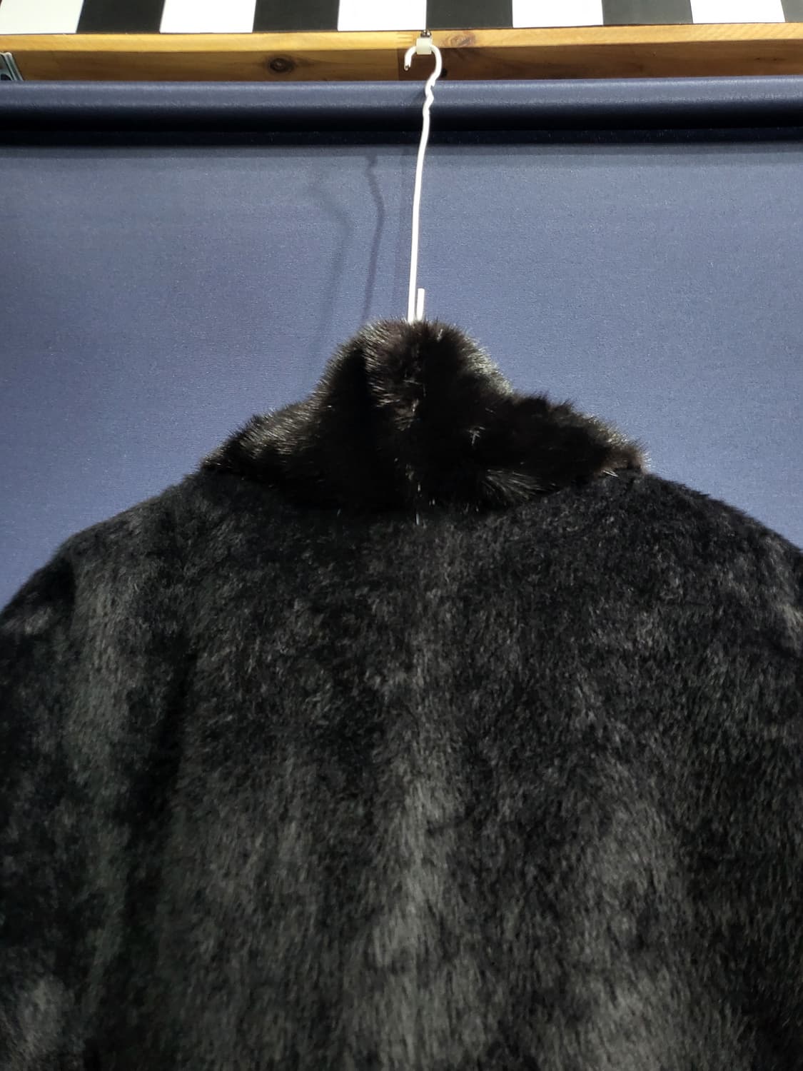 안지크 밍크카라 수리알파카 코트 상품이미지7