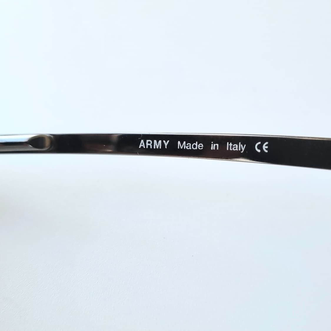 데드스탁 ARMY 이태리 오벌쉐입 선글라스 상품이미지8