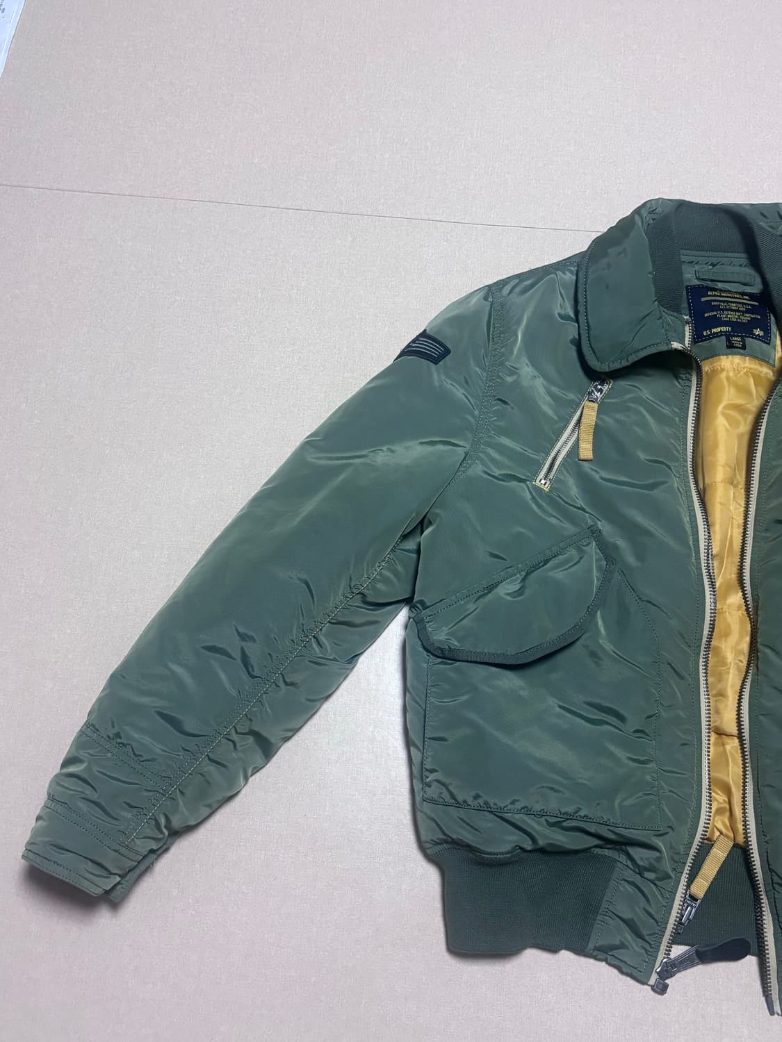 알파인더스트리 b-15 퍼 카키 봄버 자켓(105) 상품이미지3
