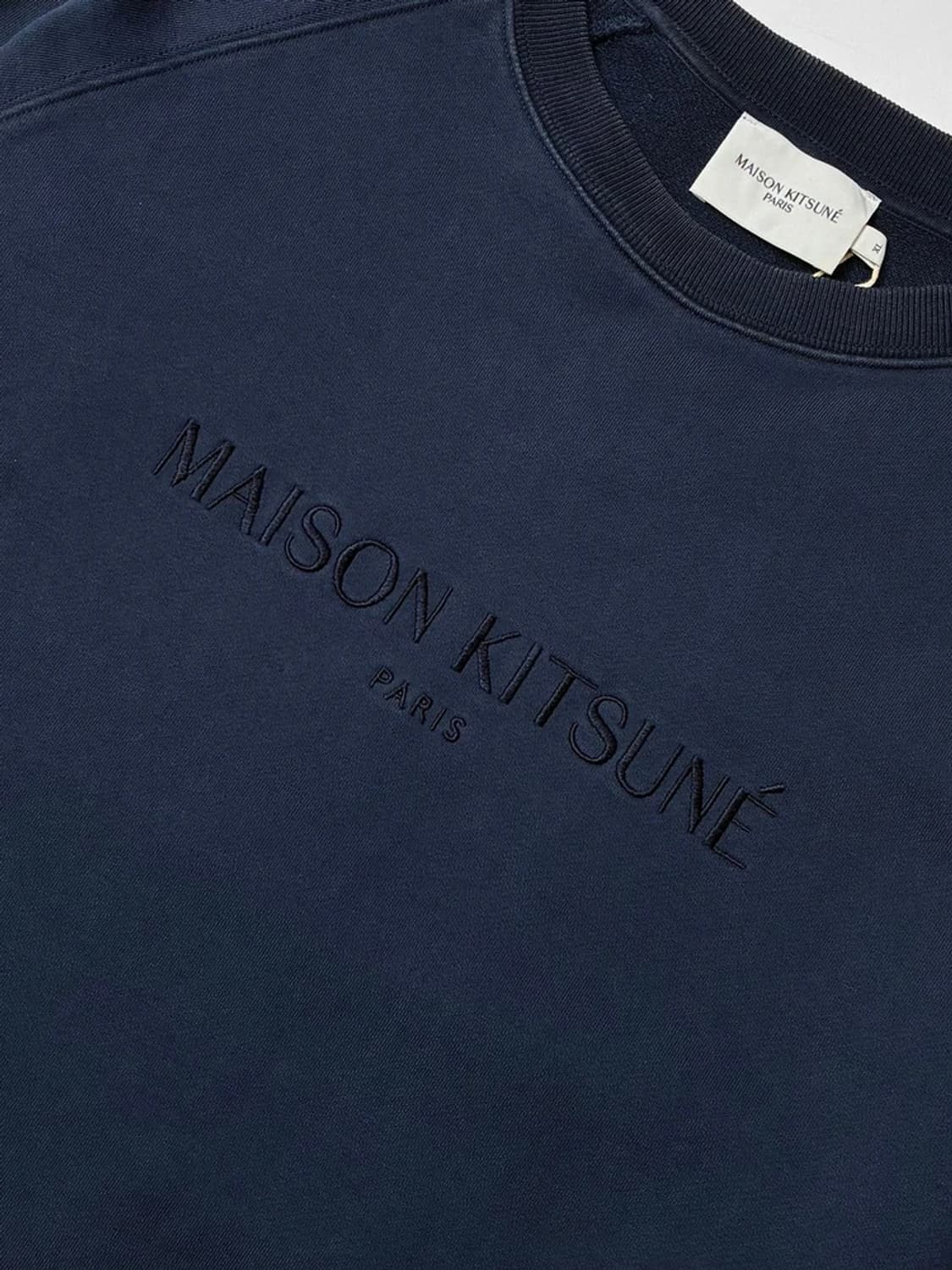 메종키츠네 라인 핸드라이팅 오버 맨투맨 PN5179 상품이미지4