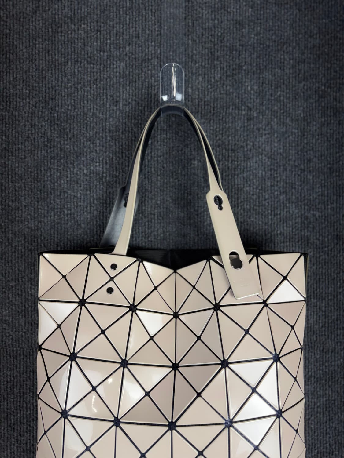 이세이미야케 바오바오 룻 루센트 토트백 상품이미지2