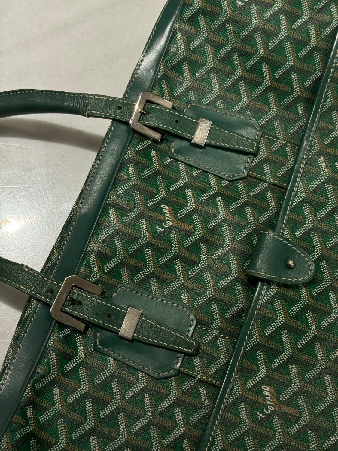 고야드 암바사드 MM 도큐먼트 케이스 그린 상품이미지3