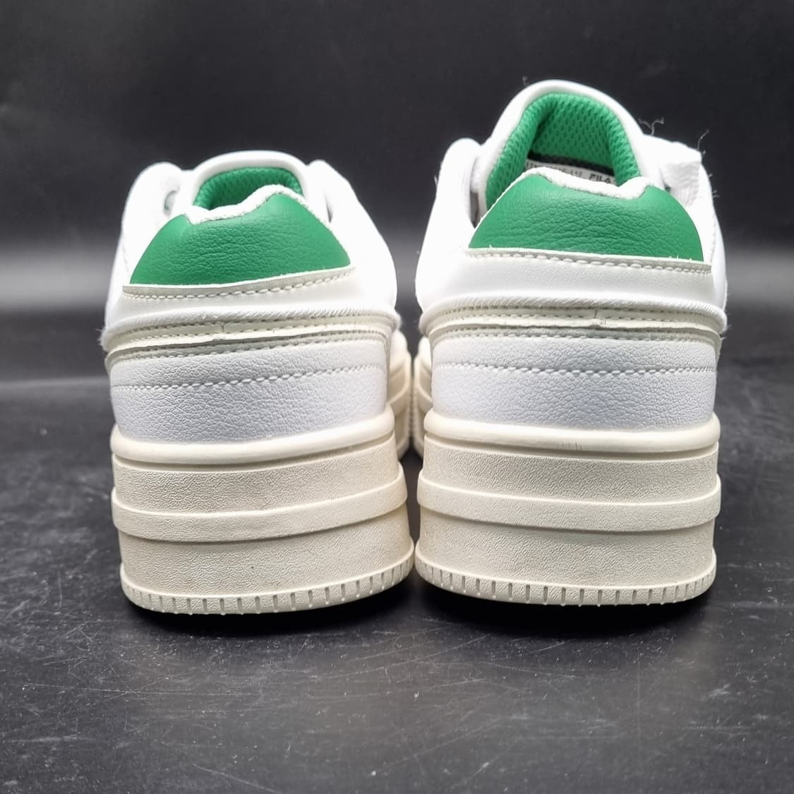 휠라 인터페어 여성스니커즈 230 상품이미지4