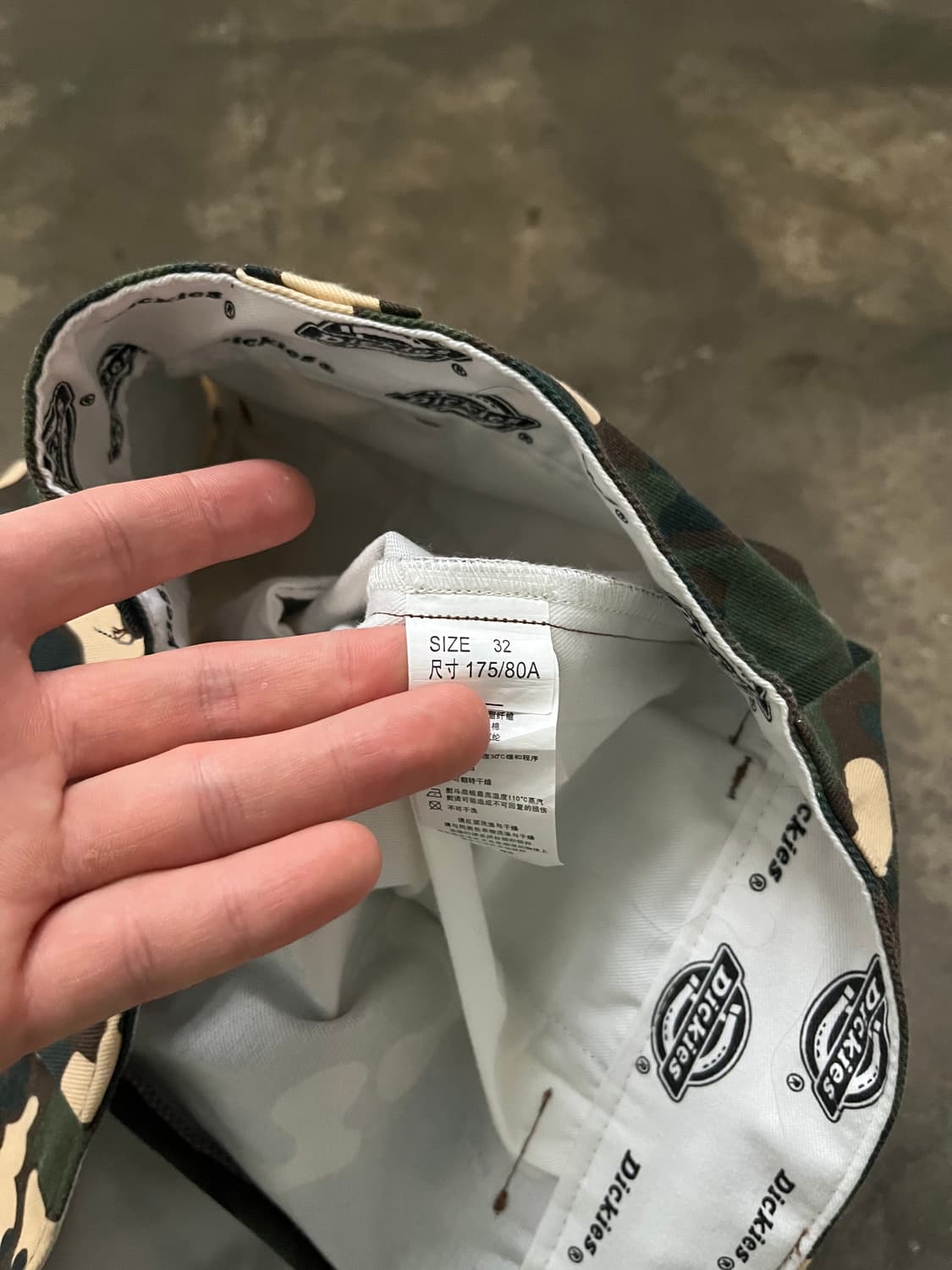 Dickies 카모패턴 반바지  상품이미지3