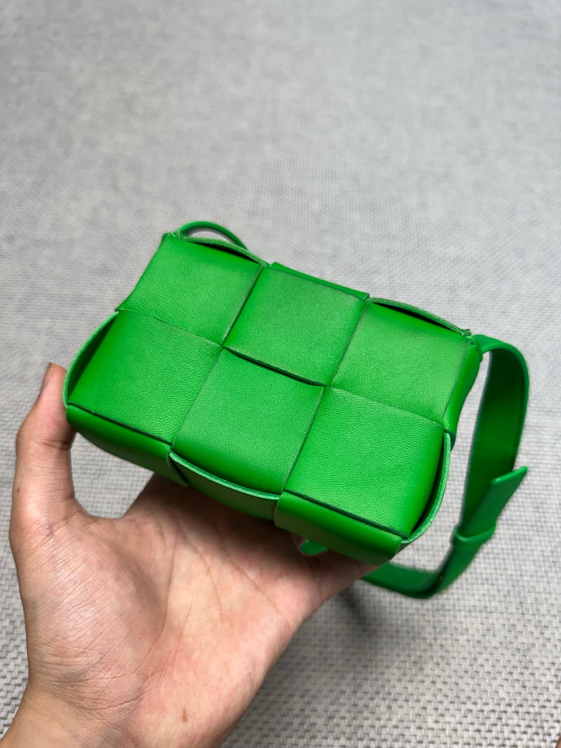 보테가베네타 카세트백 미니 가방 상품이미지2