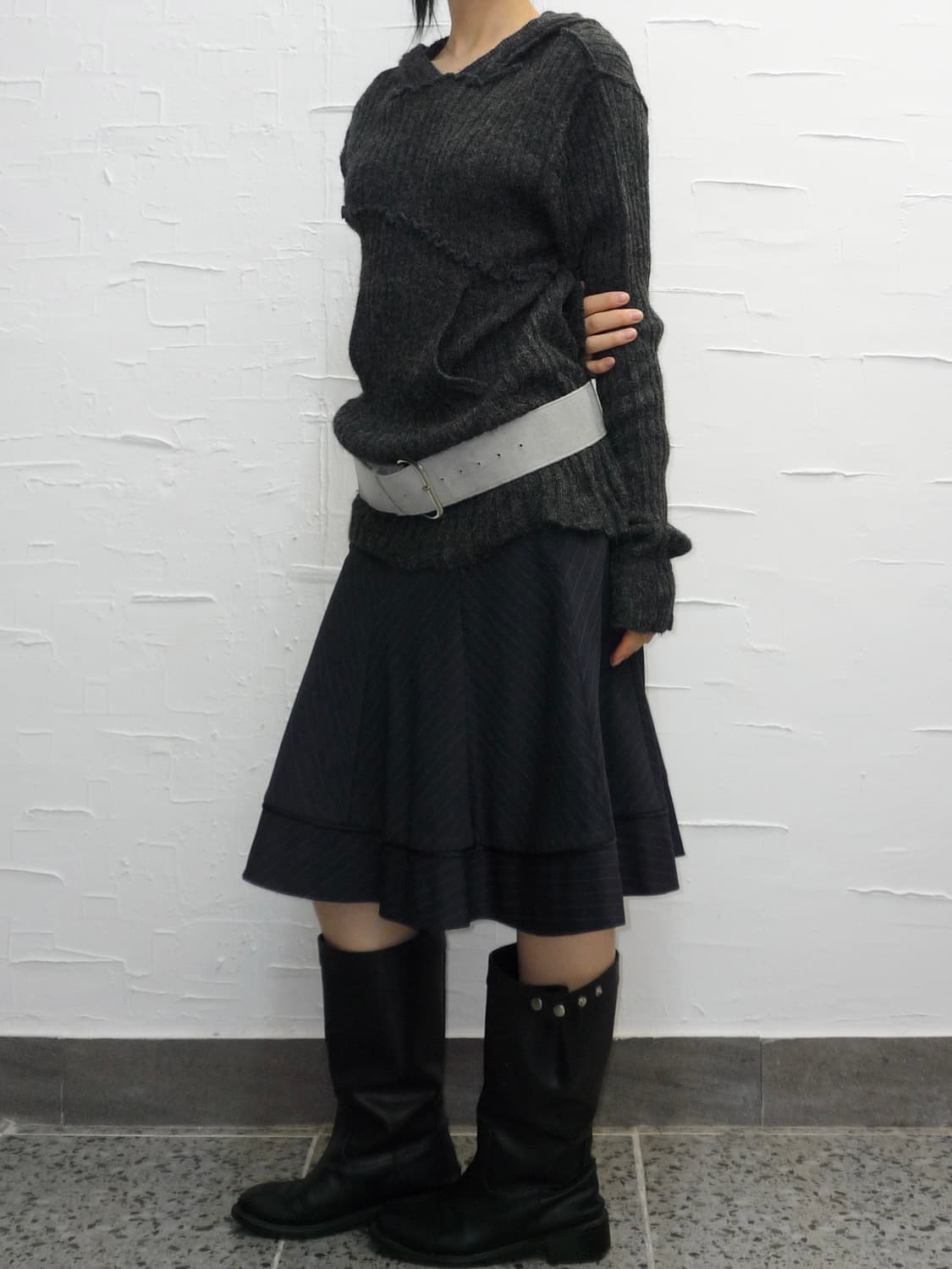 lined charcoal hoodie 상품이미지5