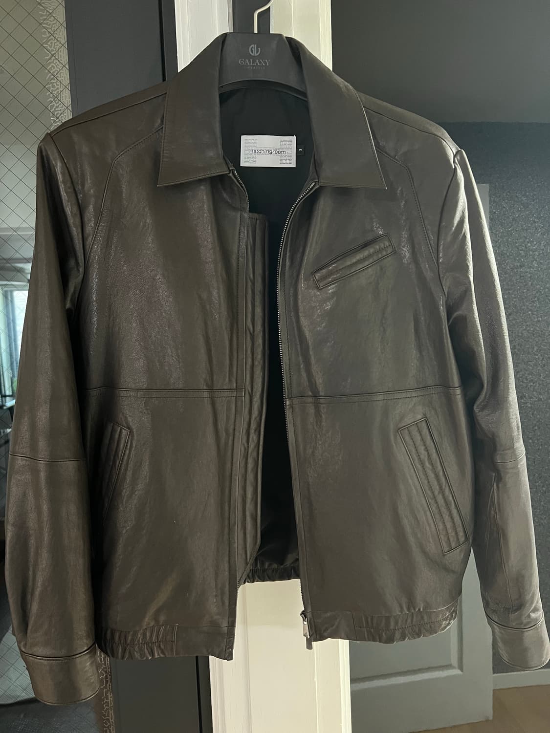 해칭룸 스티치 볼륨 레더 자켓 램스킨 다크브라운 3 상품이미지2