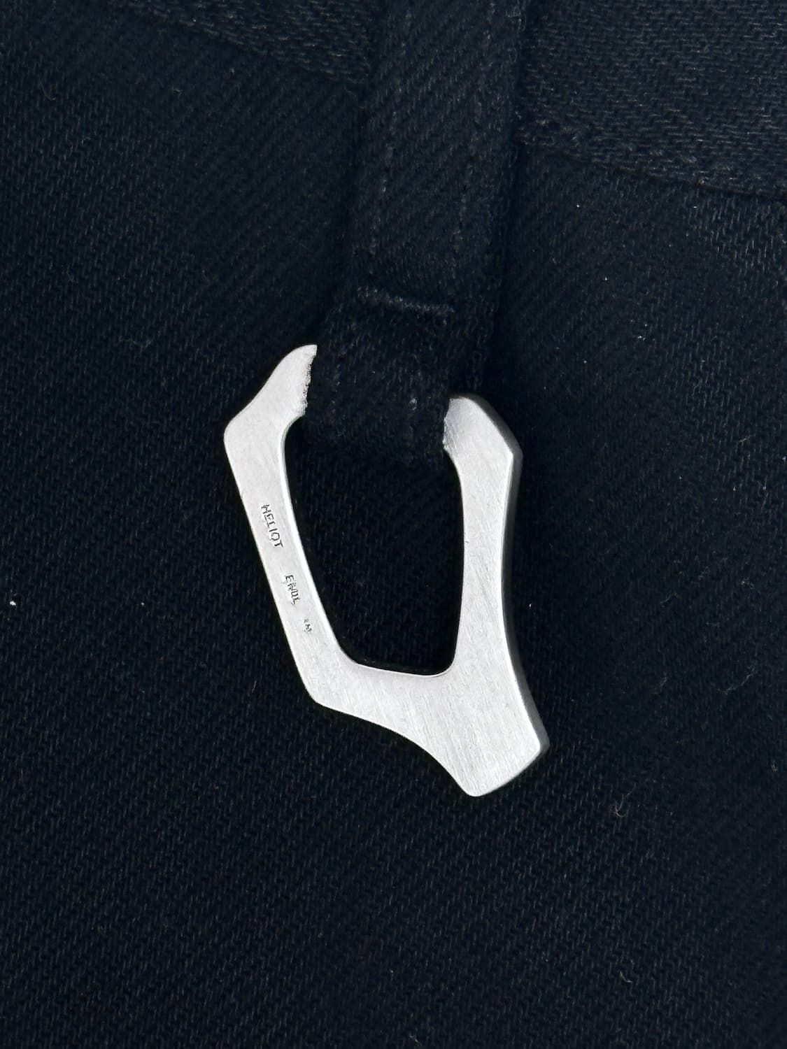 [S] HELIOT EMIL 엘리엇 에밀 basalt denim 블랙 상품이미지6