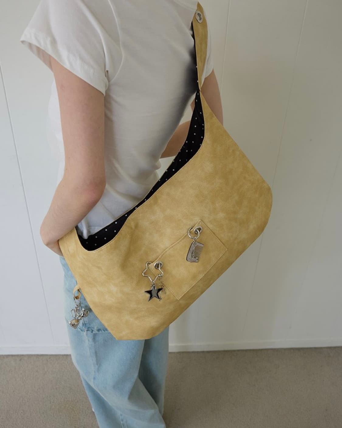 레터리 리버시블 백(옐로우) 상품이미지3