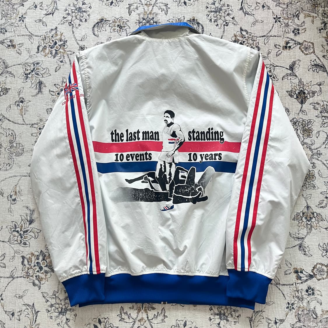 아디다스 신영국 바람막이 상품이미지3