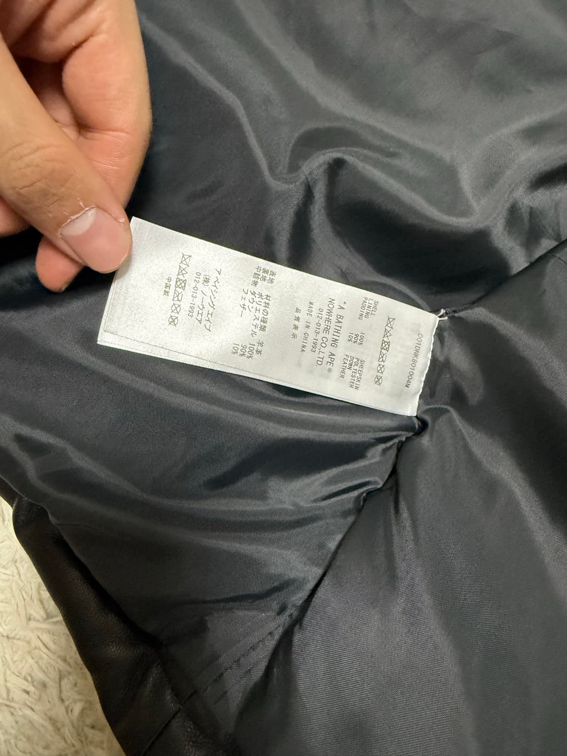 (XXL,2XL)BAPE 베이프 24fw 레더 다운 자켓 패딩 상품이미지6