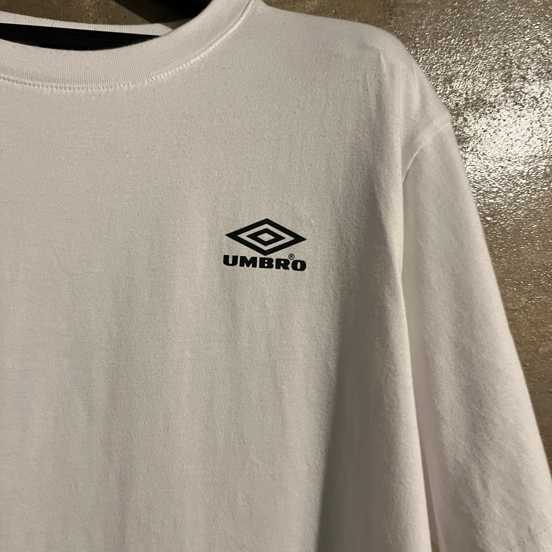 엄브로 반팔티셔츠 상품이미지2